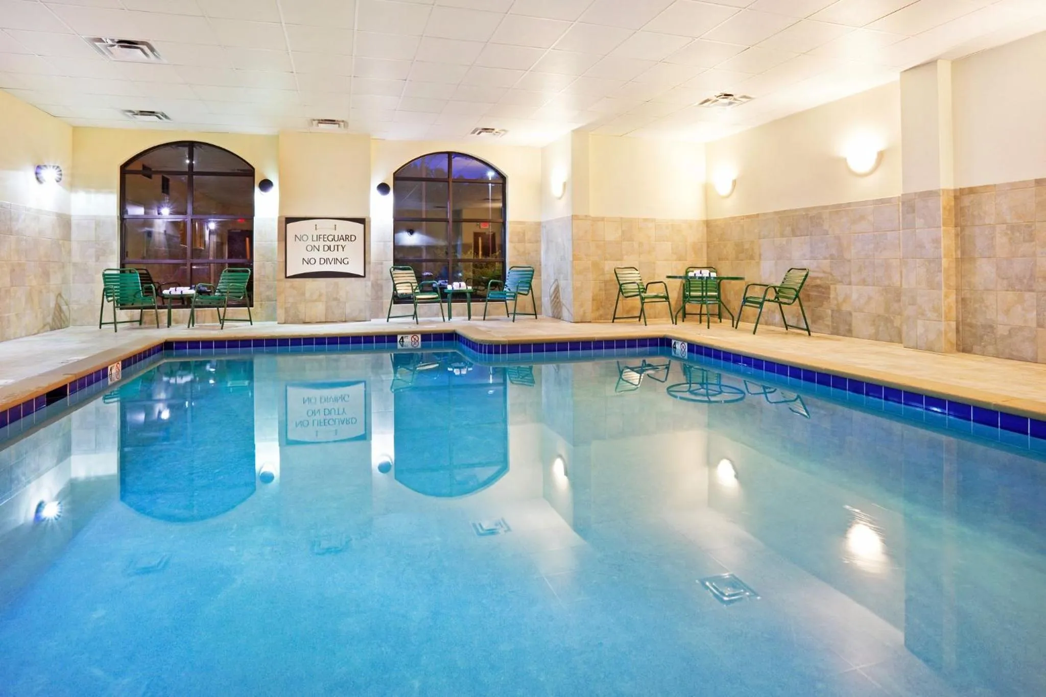 Swimming pool in Staybridge Suites-Knoxville Oak Ridge by IHG