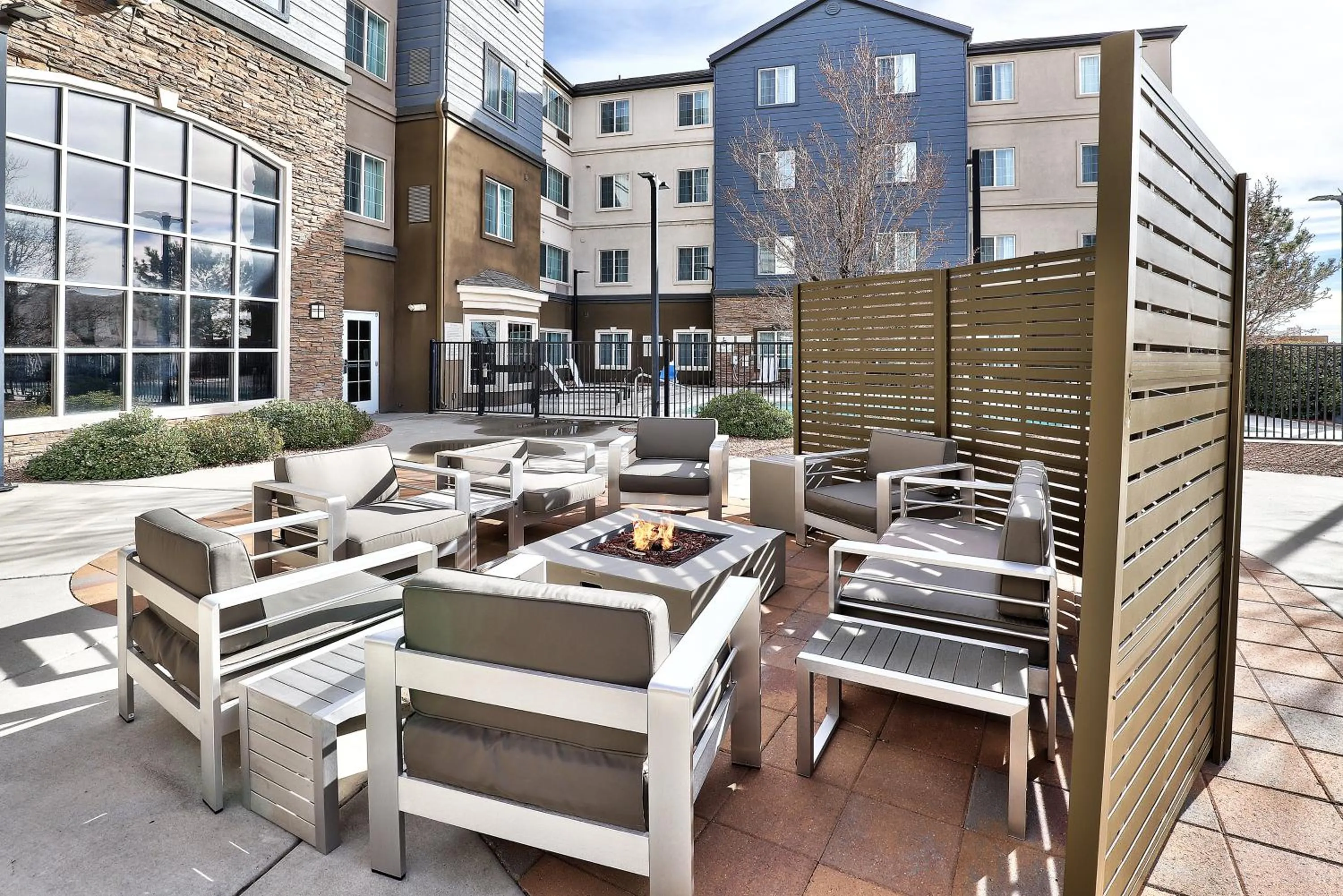 Lobby or reception in Staybridge Suites - Albuquerque Airport by IHG