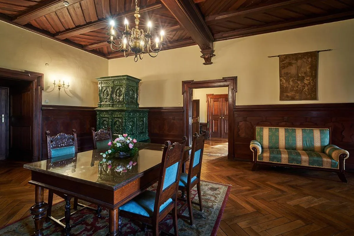 Bed in Zamek Kliczków