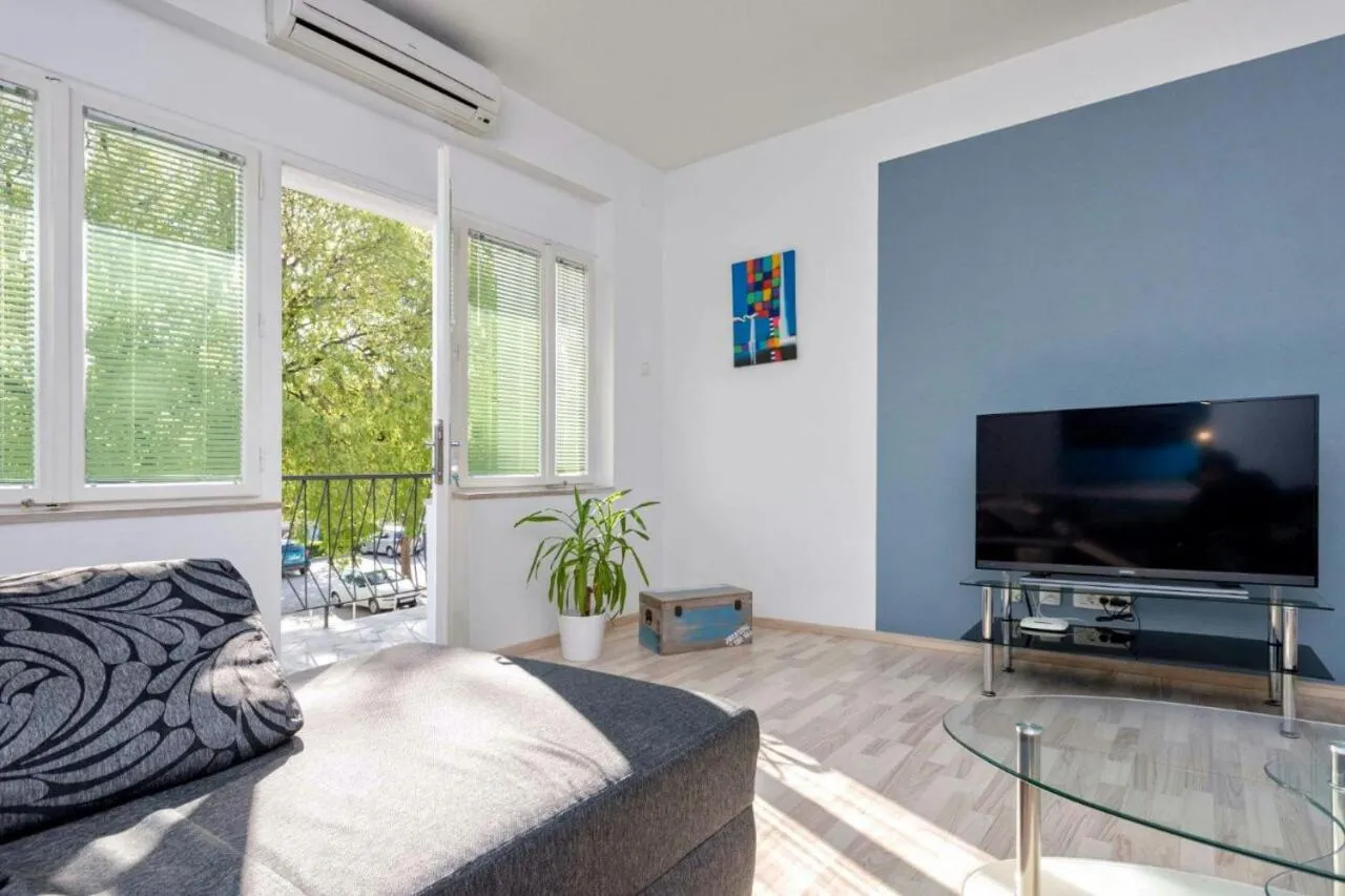 Apartment Maja