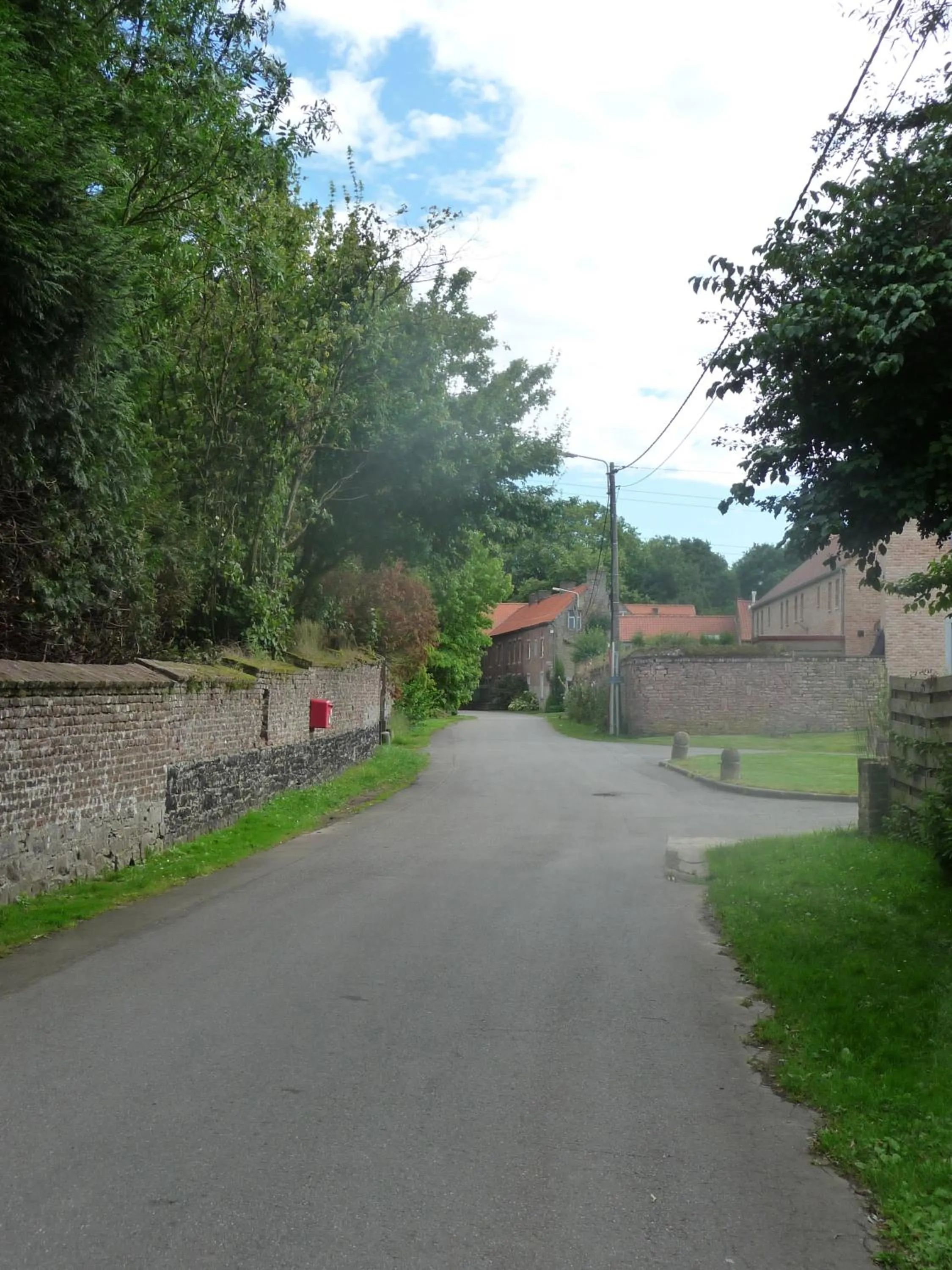 Neighbourhood in Qui Dort d'Isnes