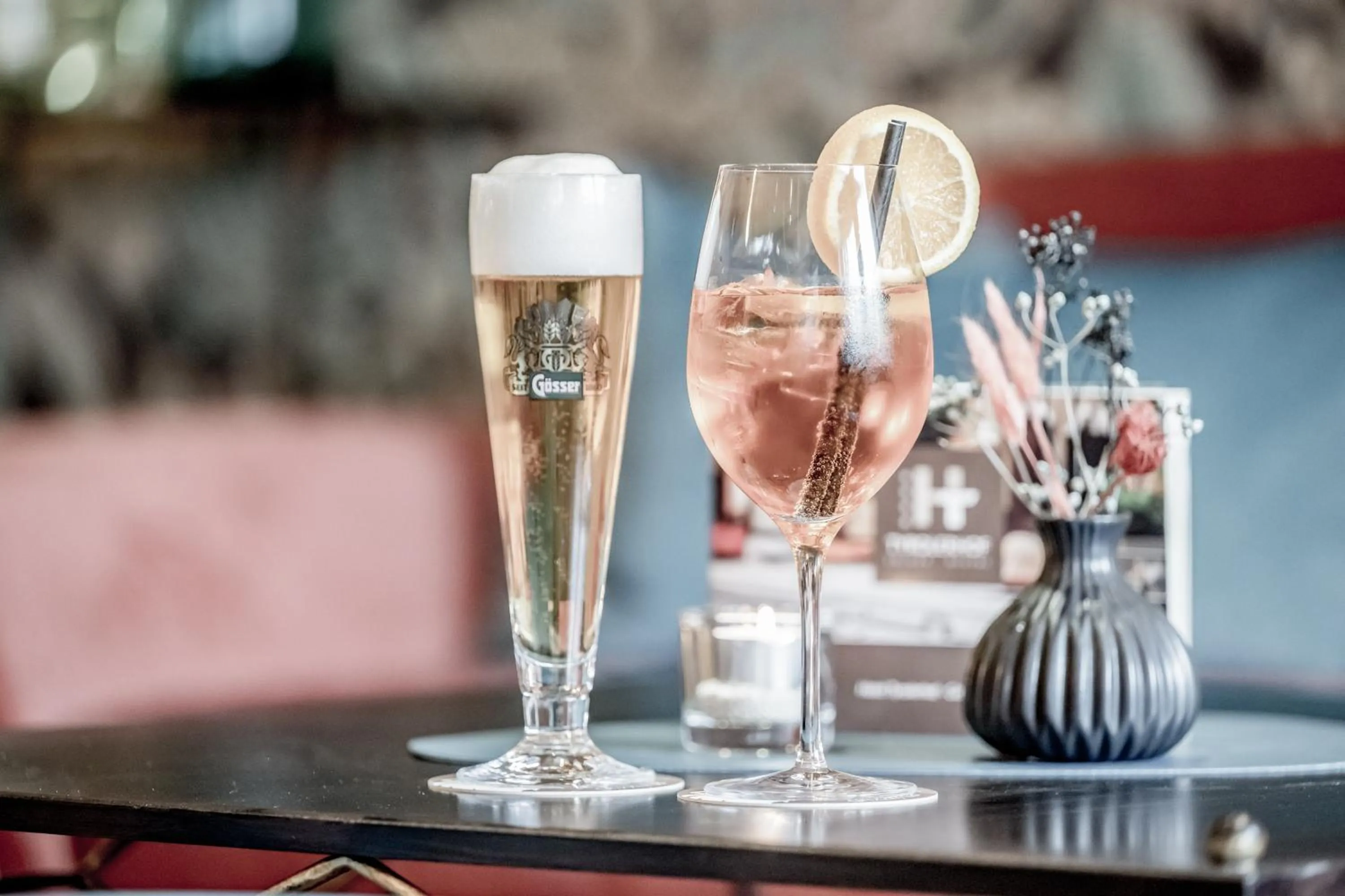 Lounge or bar in Hotel Tyrolerhof