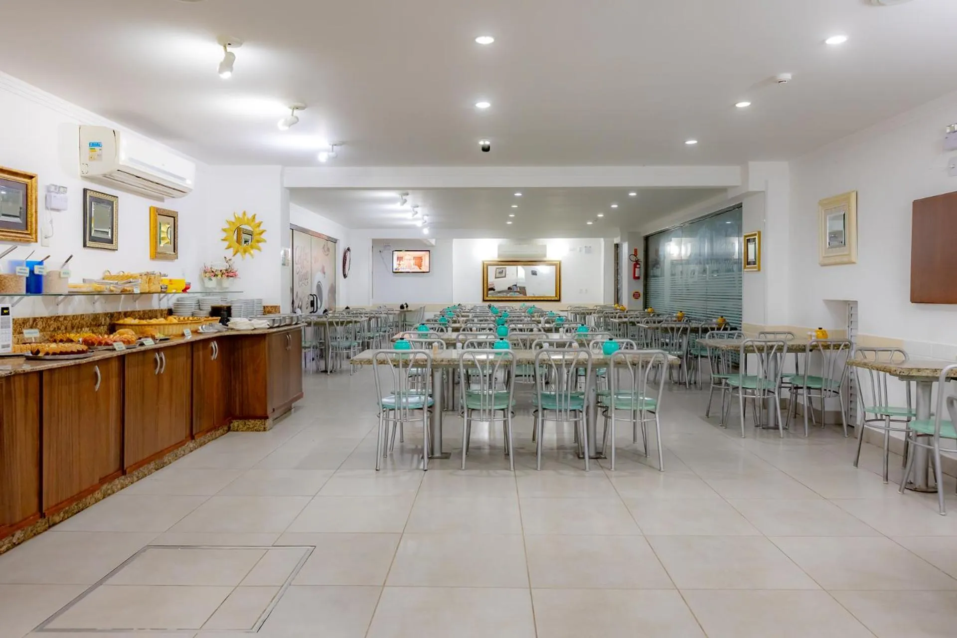 Breakfast in Mar Hotel