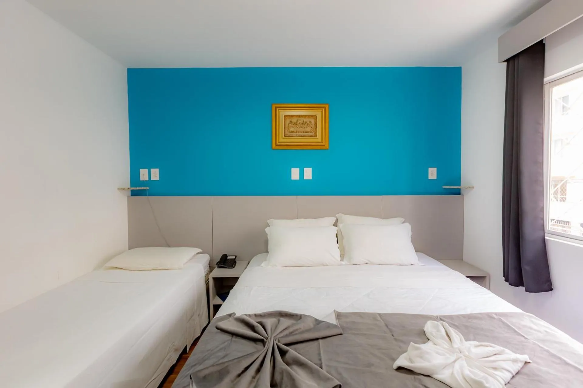 Bedroom, Bed in Mar Hotel