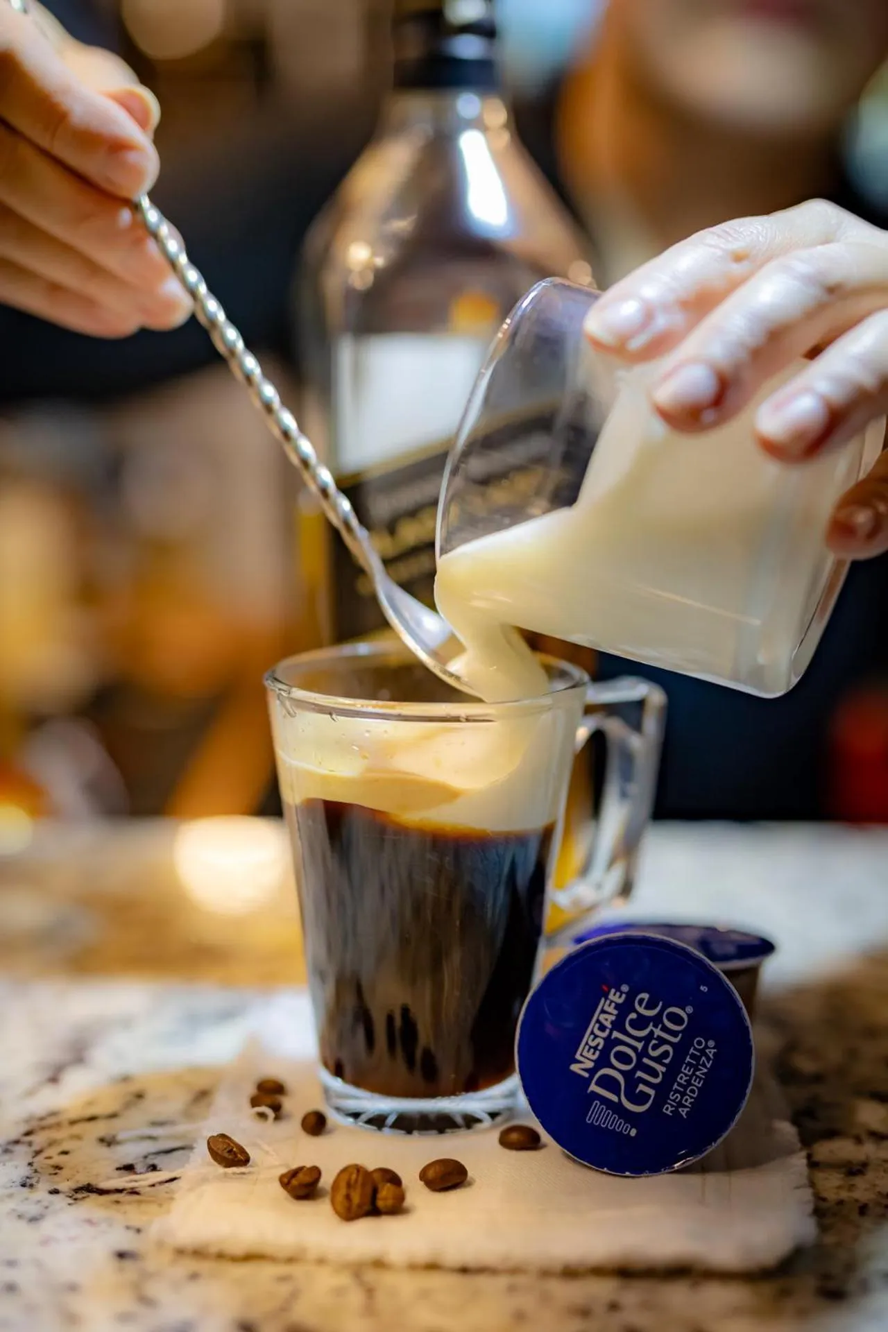 Restaurant/places to eat in Mar Hotel