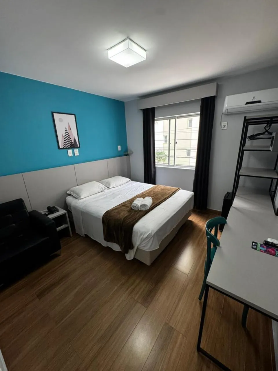 Photo of the whole room, Bed in Mar Hotel