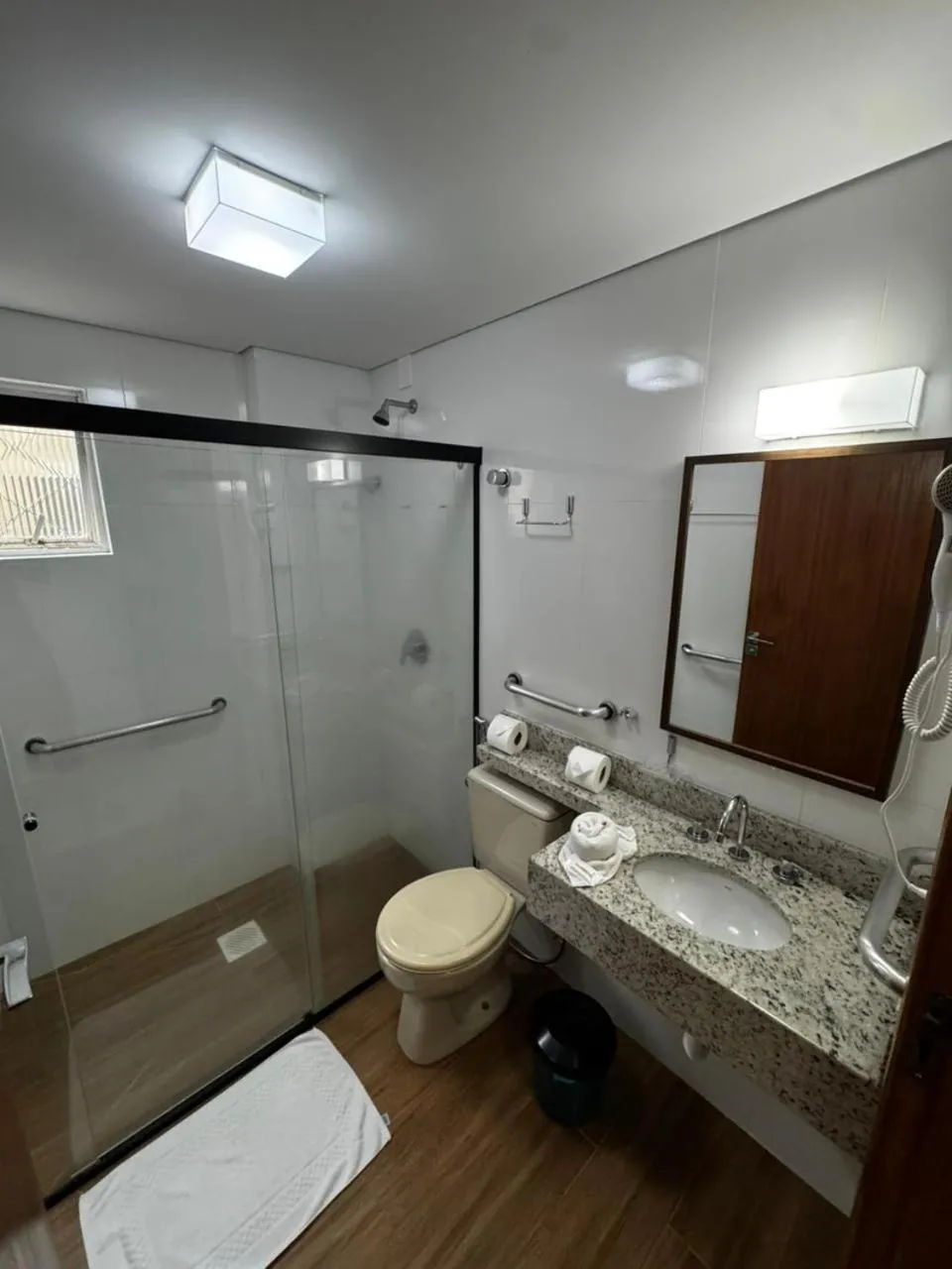 Bathroom in Mar Hotel