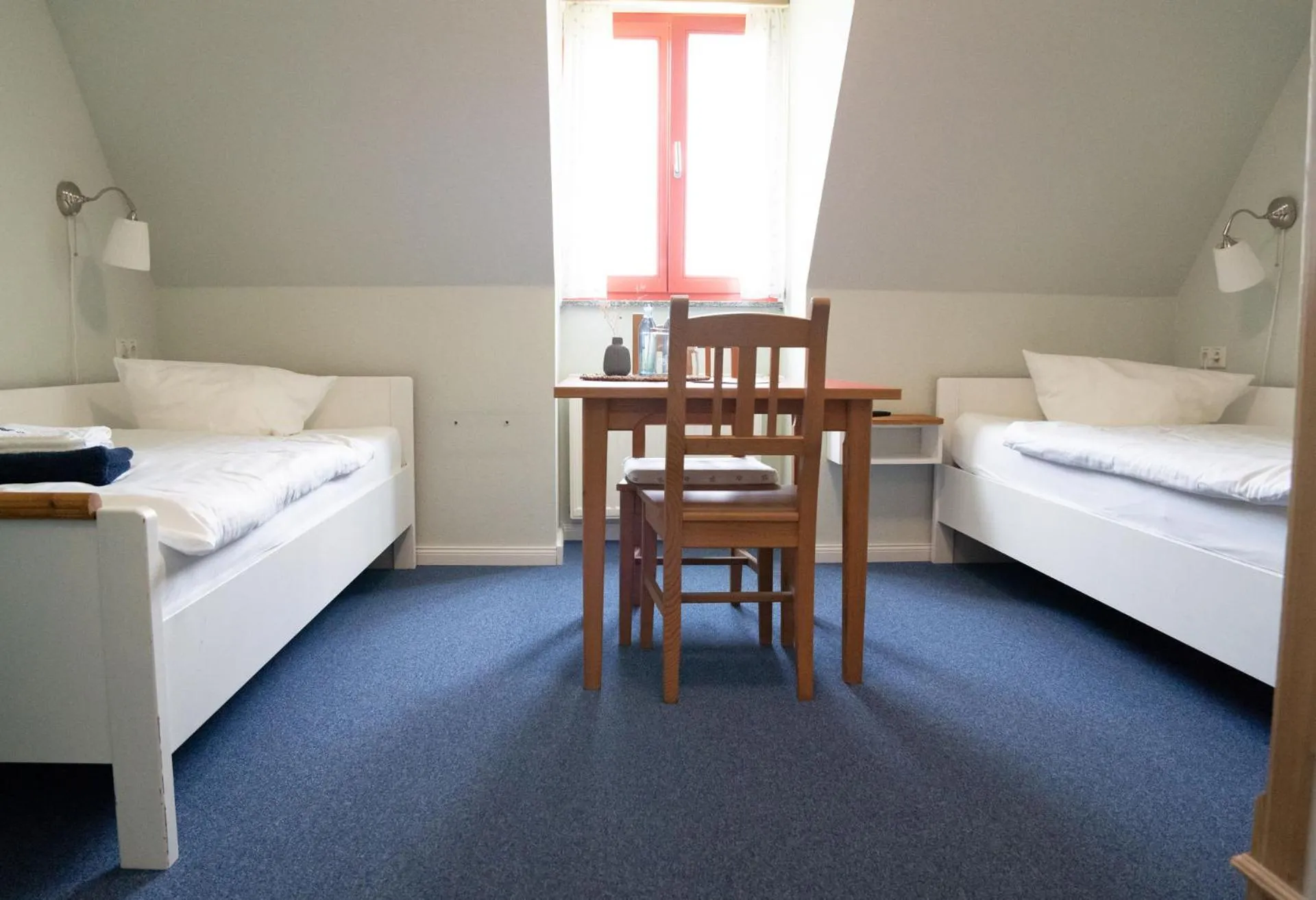 Photo of the whole room, Bed in Sächsische Bildungs- und Begegnungsstätte Windmühle Seifhennersdorf