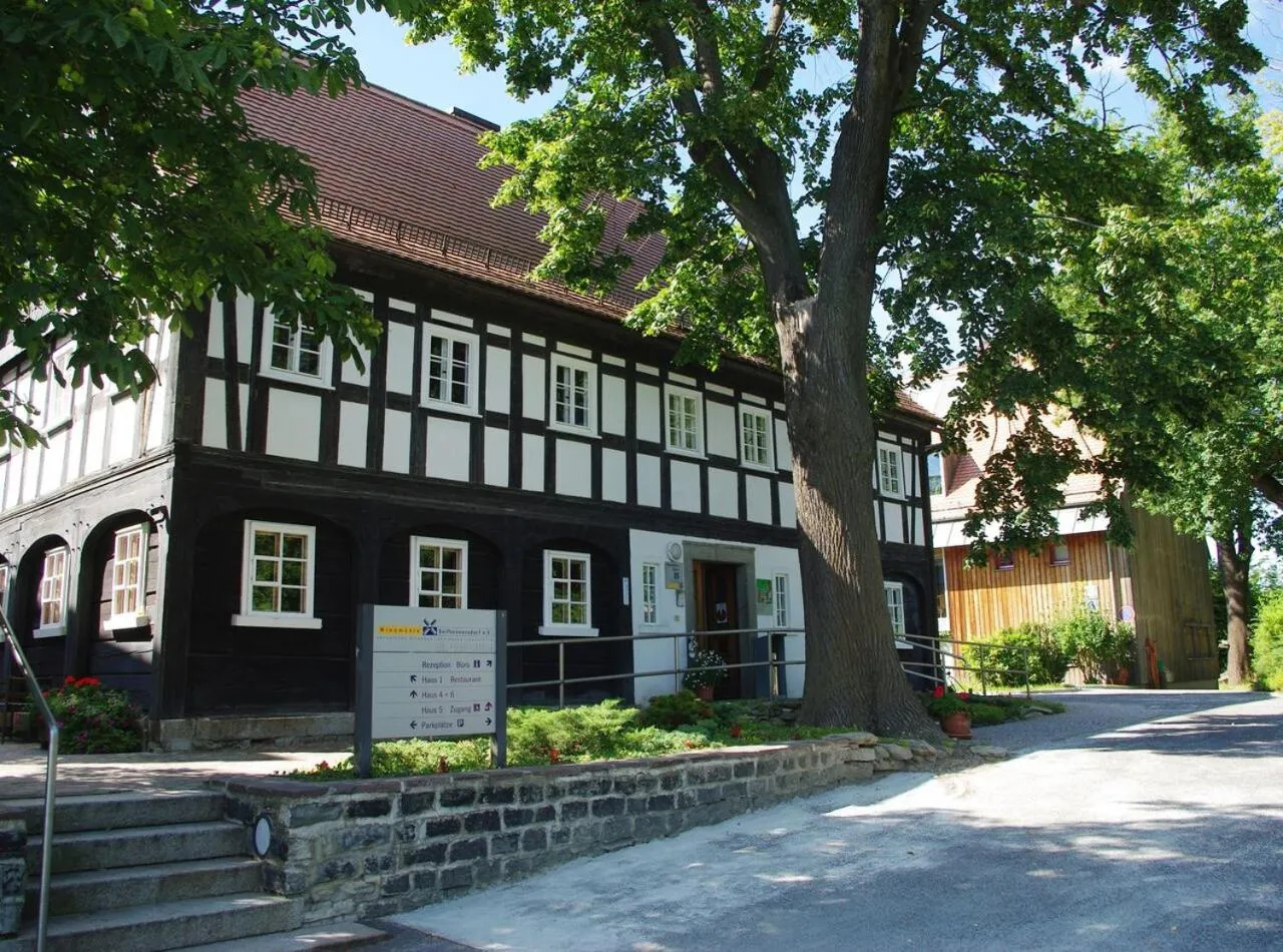 Property building in Sächsische Bildungs- und Begegnungsstätte Windmühle Seifhennersdorf
