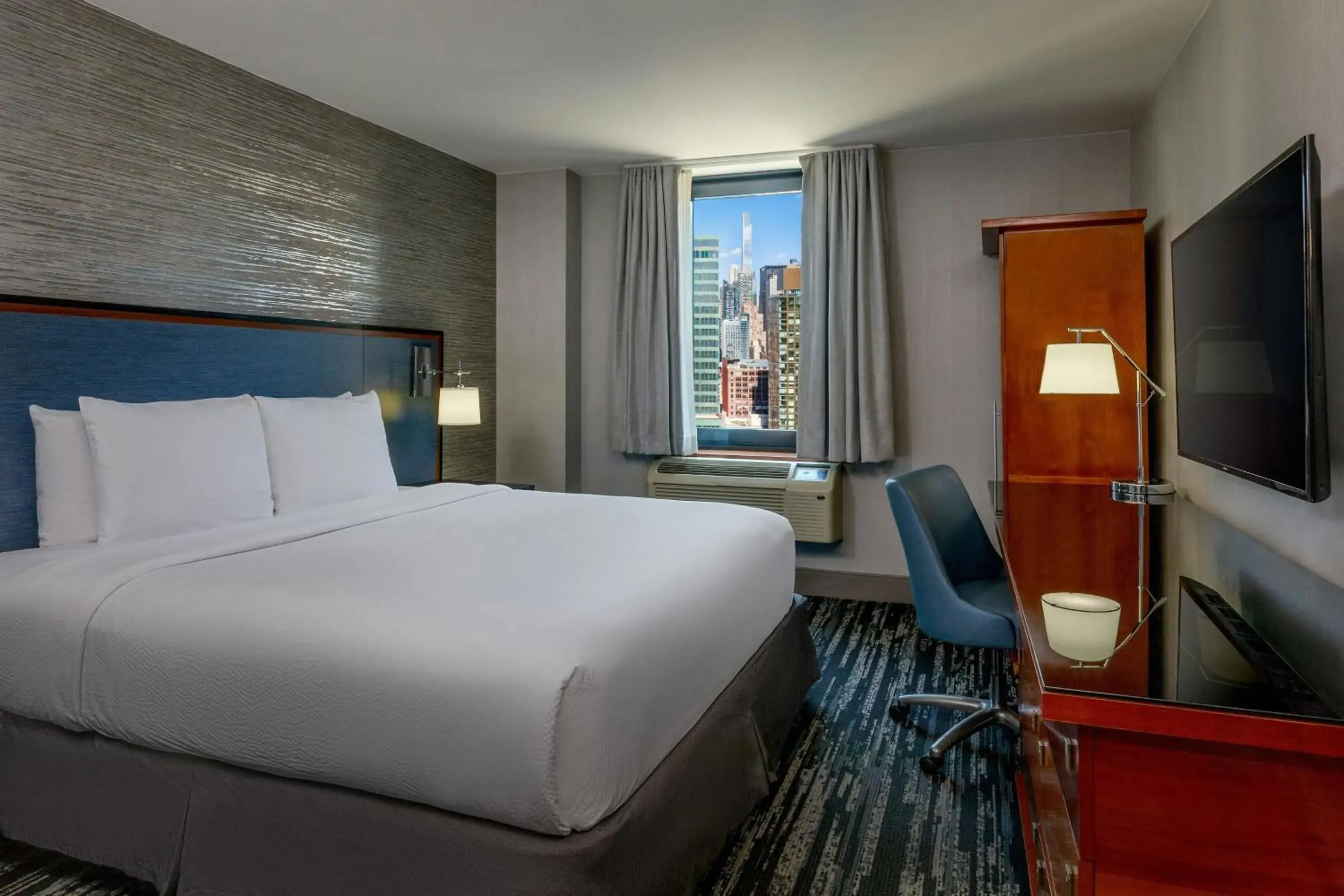 King Room with View in Fairfield By Marriott New York Manhattan Times Square King Room with View in Fairfield By Marriott New York Manhattan Times Square