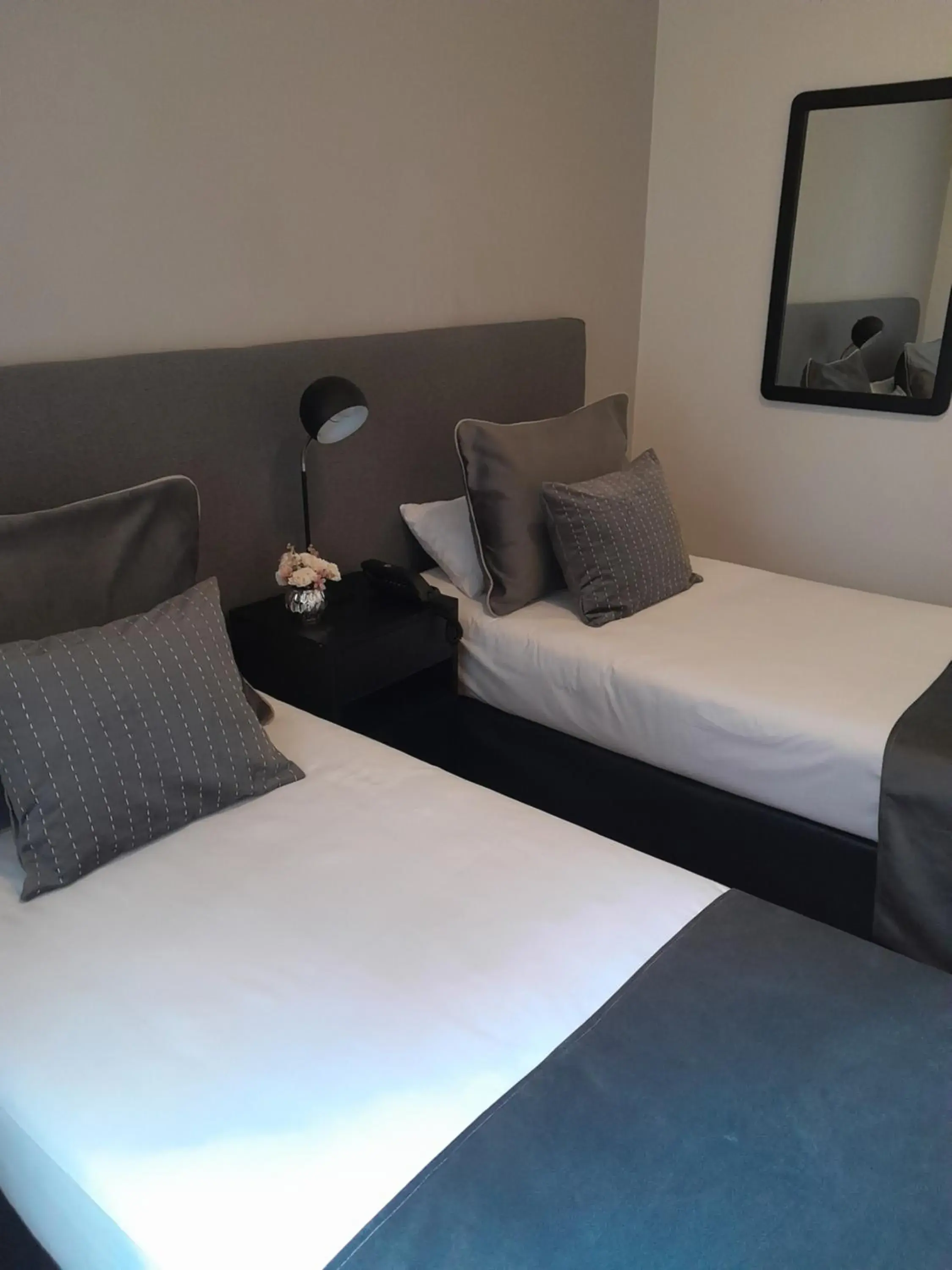 Standard Twin Room in Hotel Waldorf Standard Twin Room in Hotel Waldorf