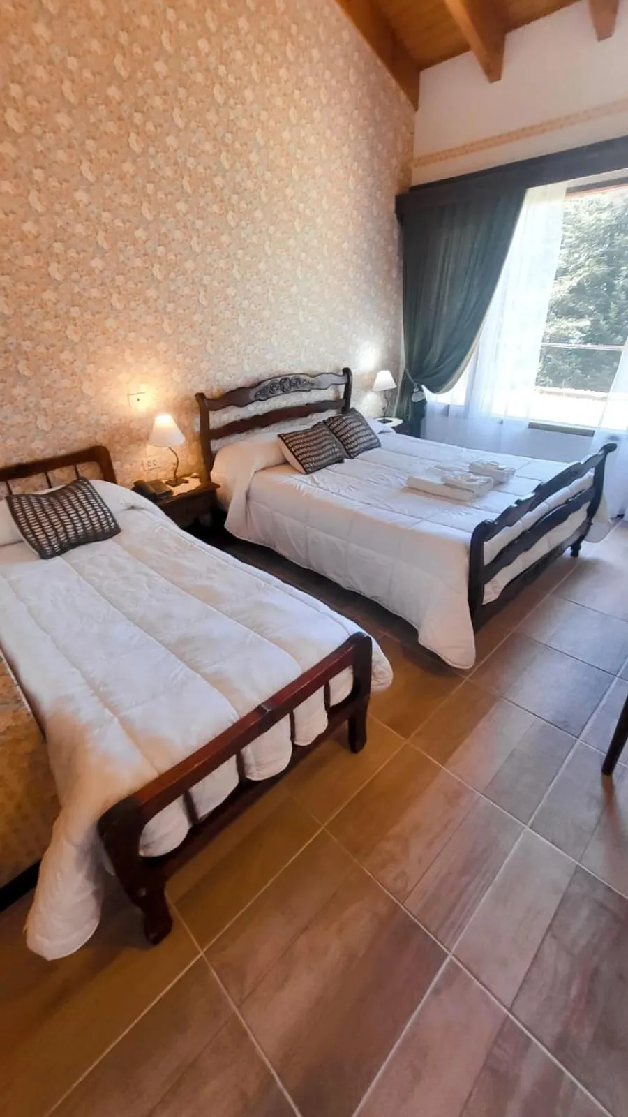 Bed in Hosteria El Condado