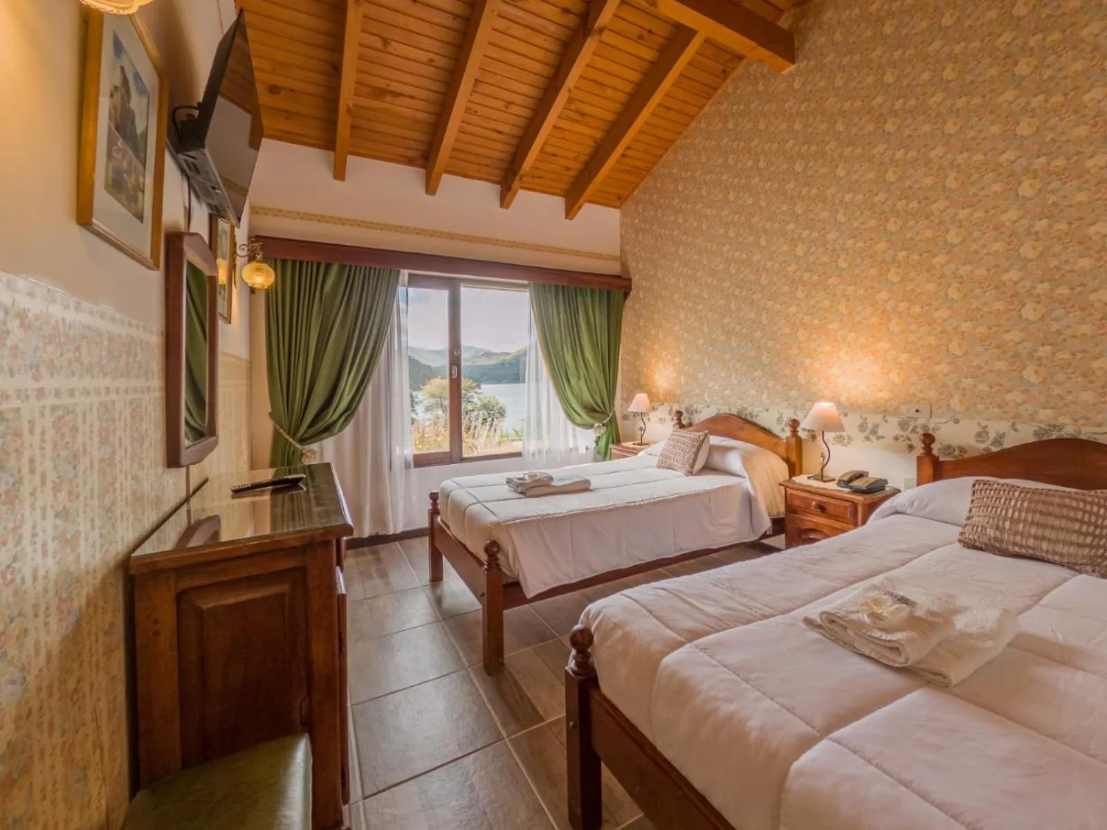 Bedroom, Bed in Hosteria El Condado