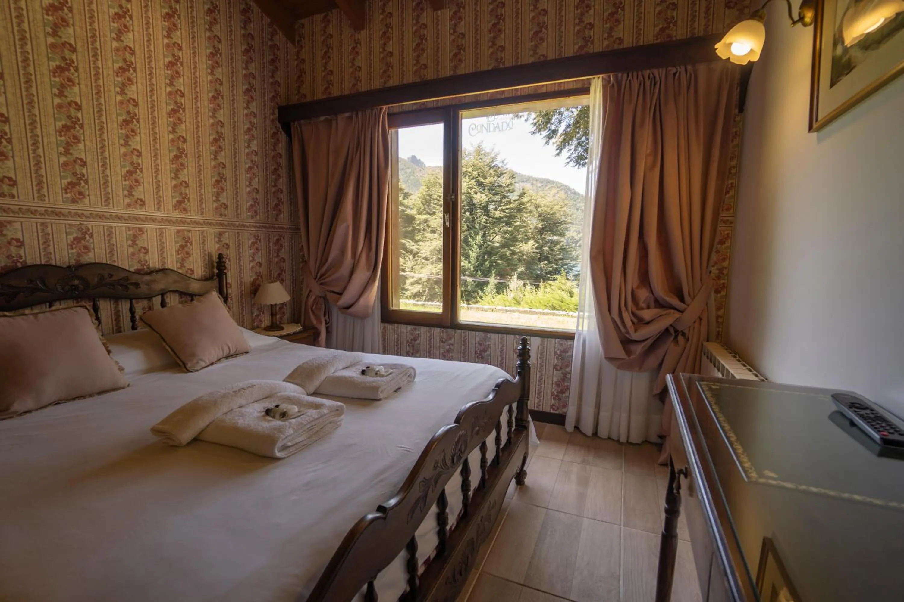Bedroom, Bed in Hosteria El Condado