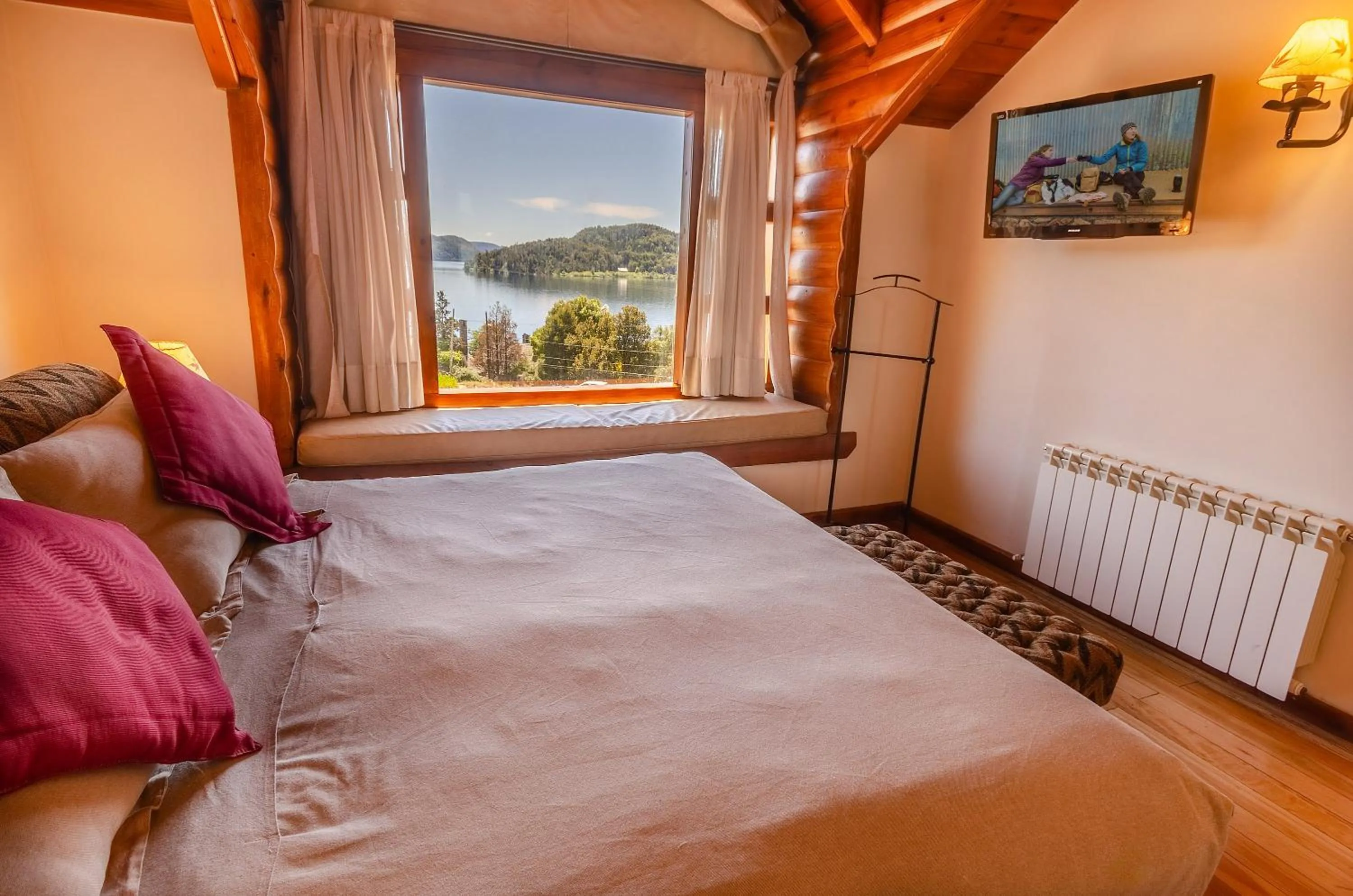 Bed in Nido del Cóndor Hotel & Spa