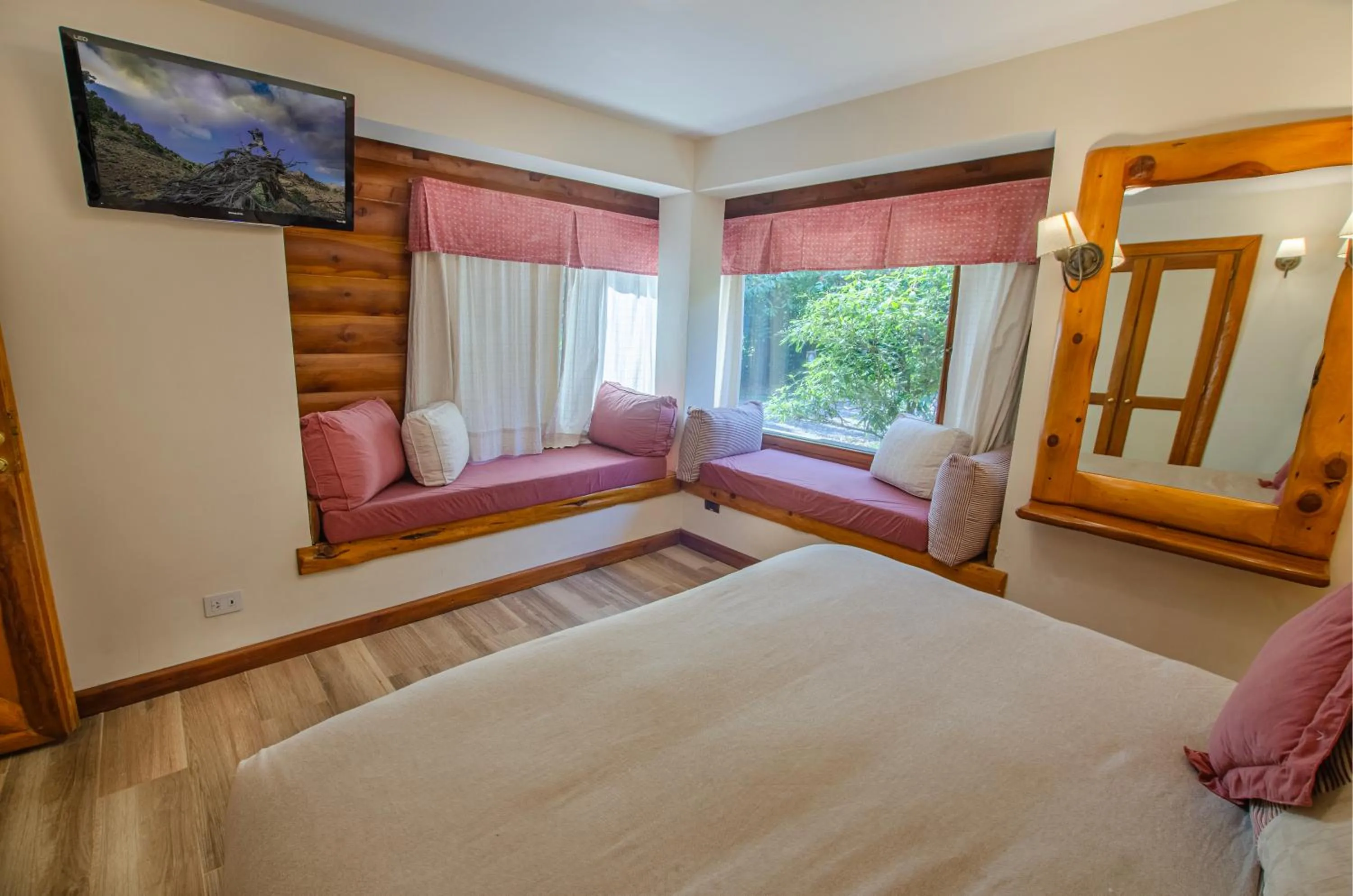 Bed in Nido del Cóndor Hotel & Spa