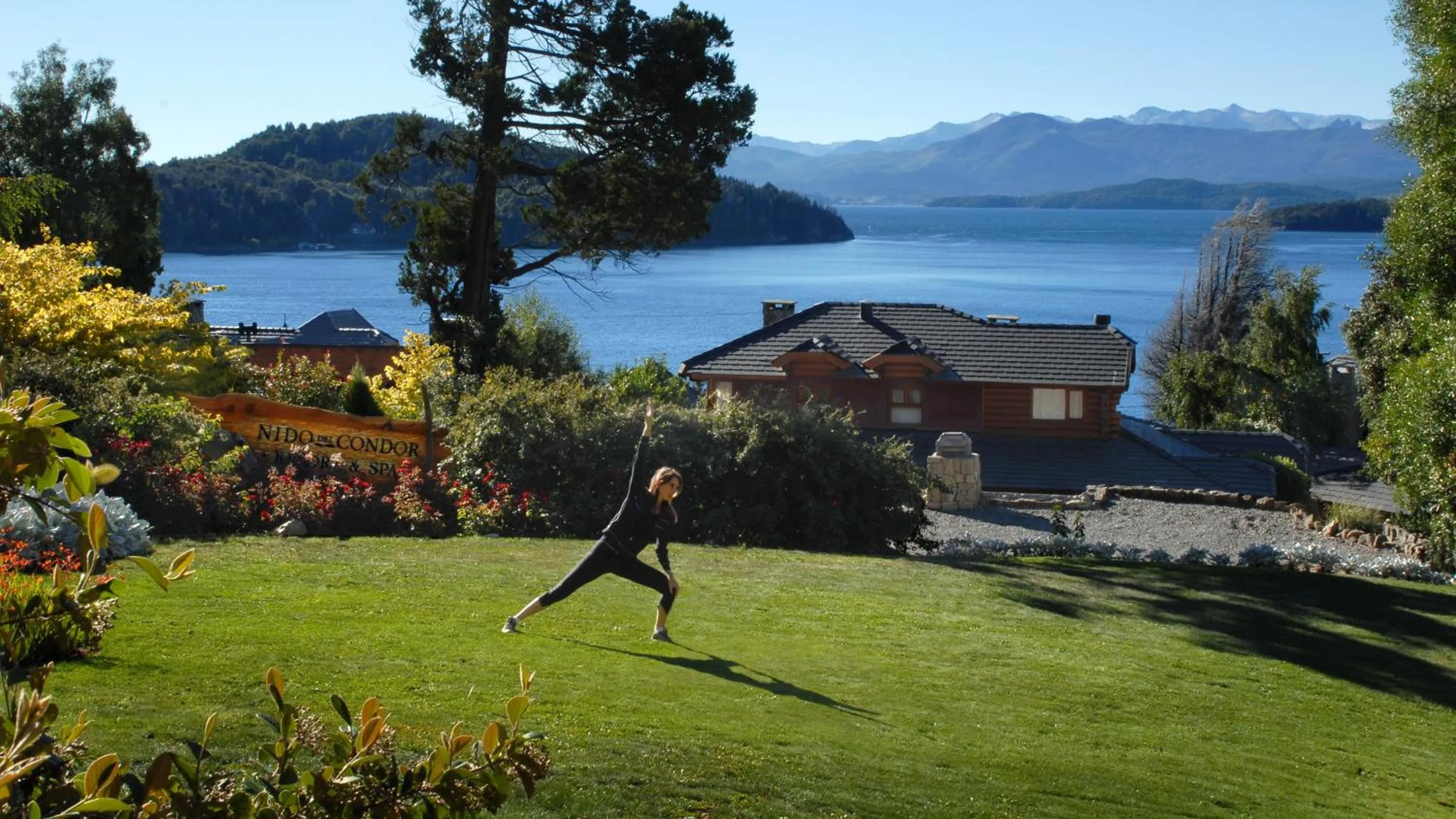 People in Nido del Cóndor Hotel & Spa