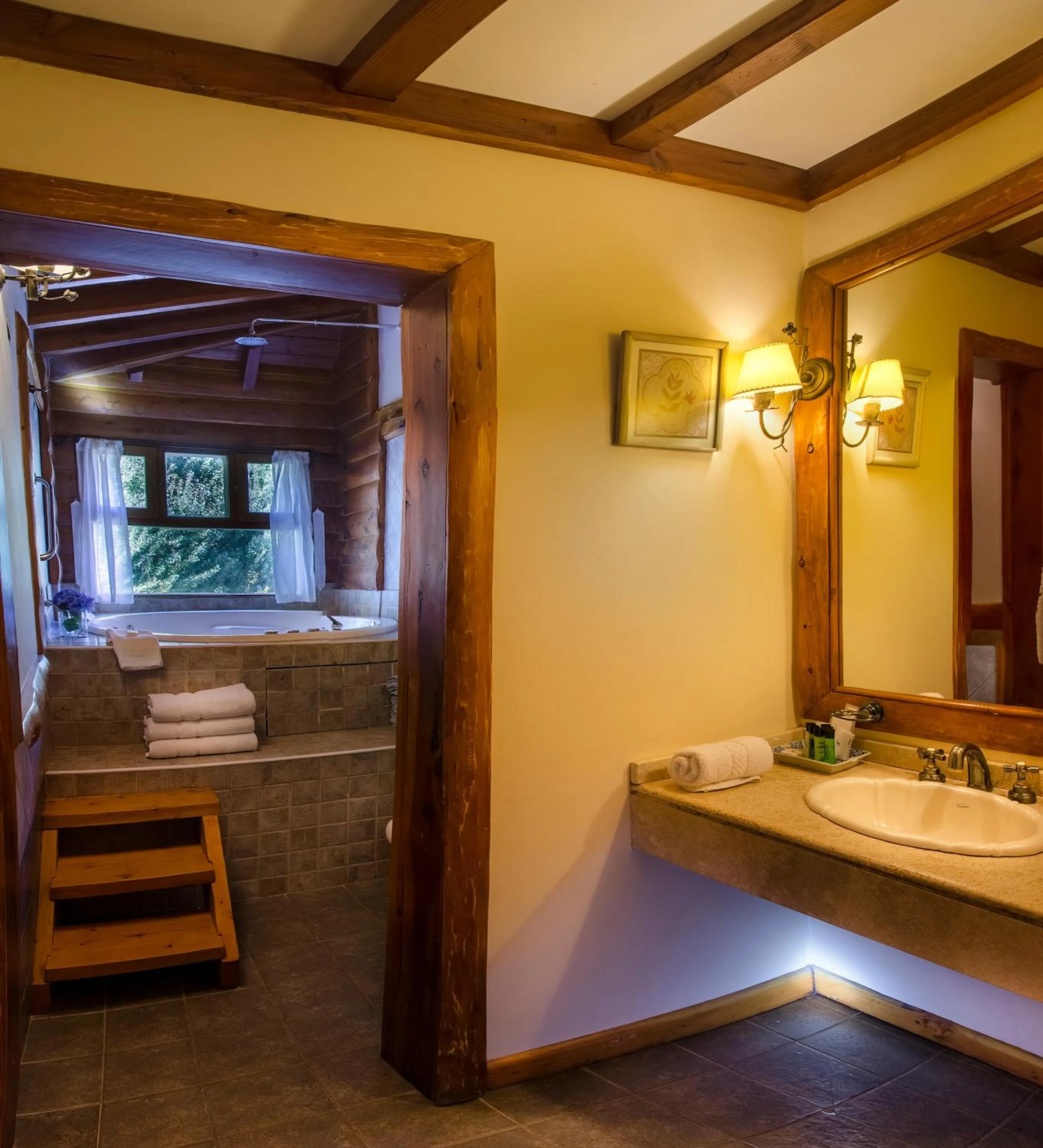 Bathroom in Nido del Cóndor Hotel & Spa
