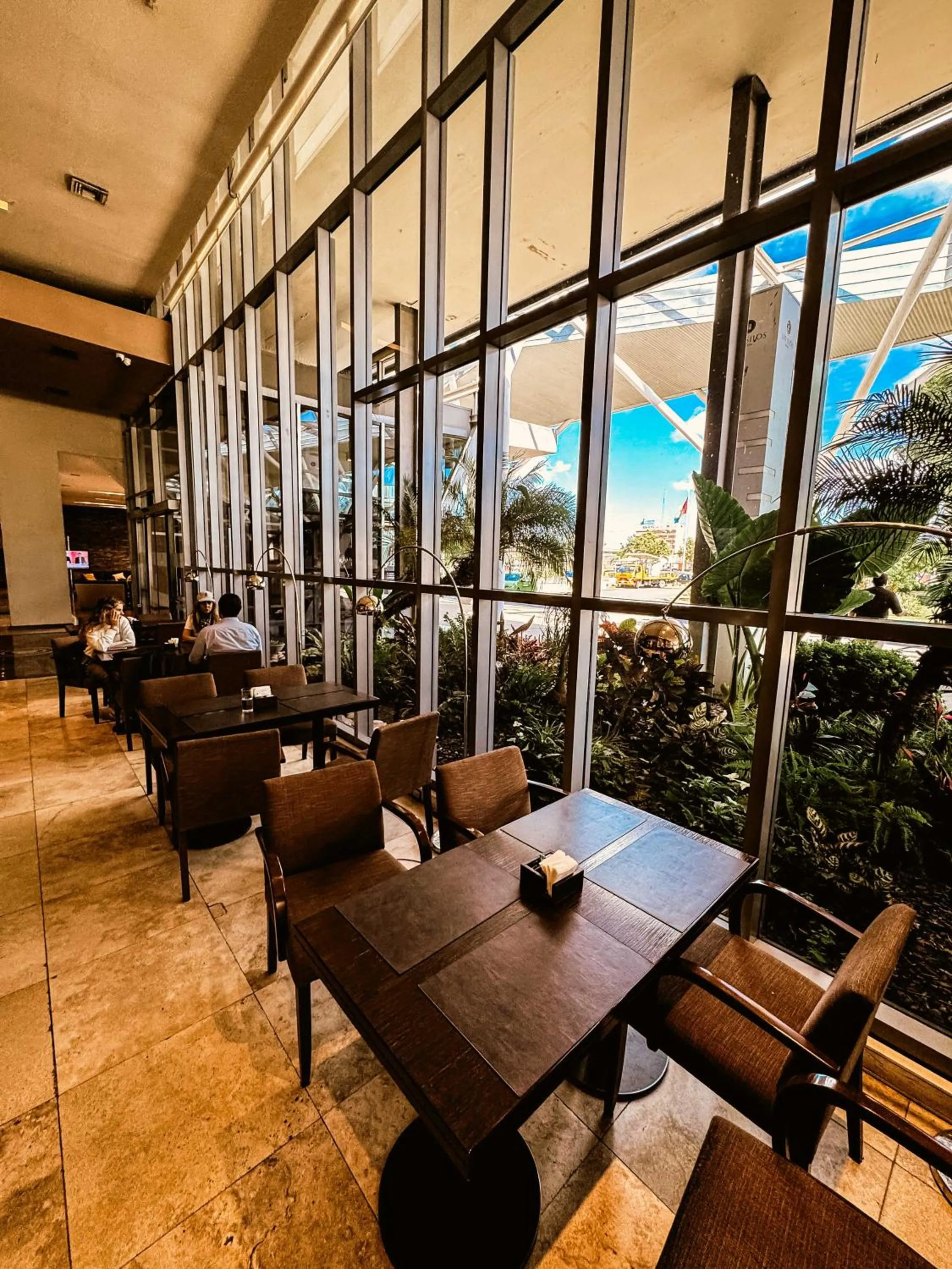 Restaurant/places to eat in Los Silos Hotel