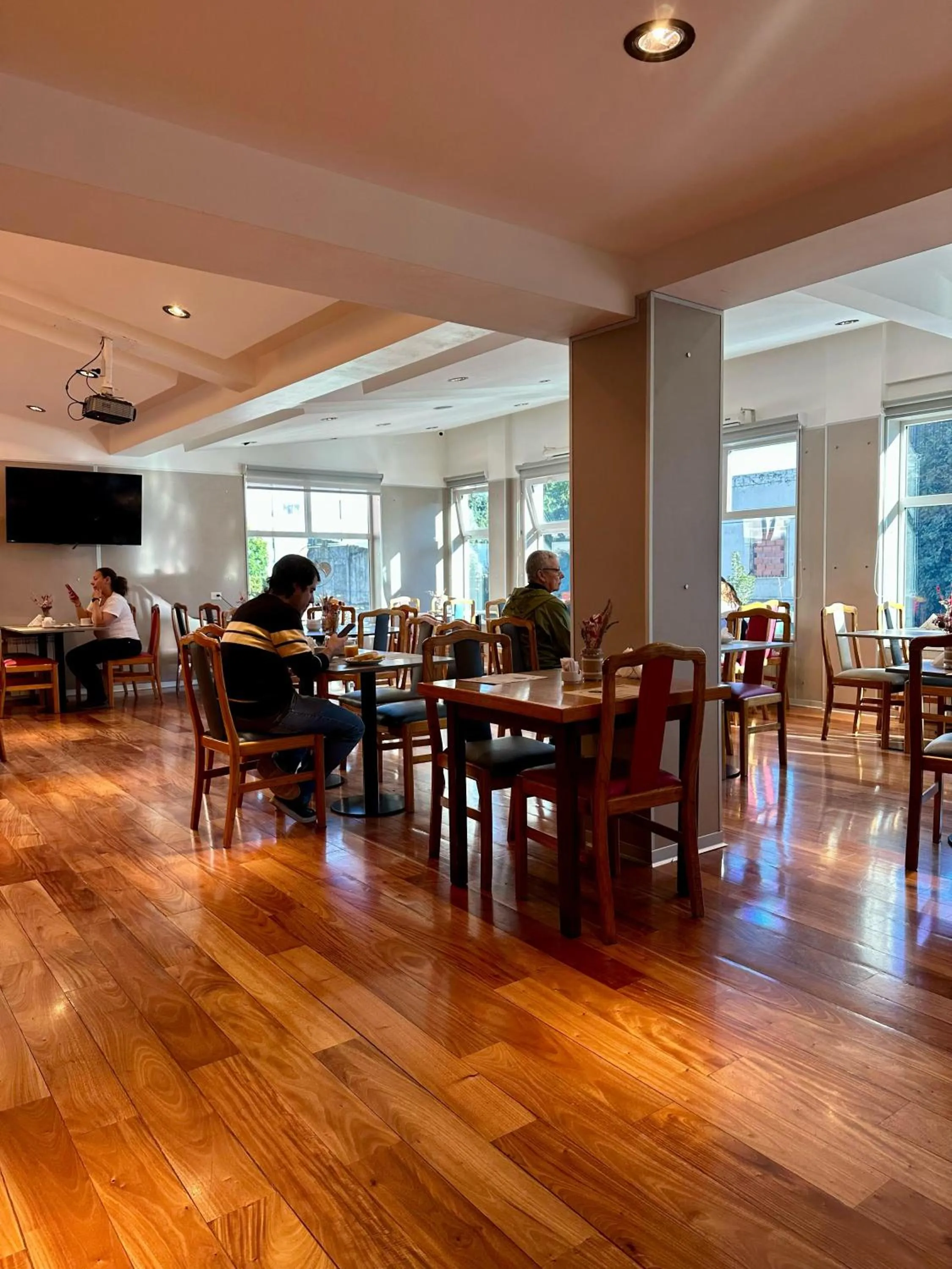 Lounge or bar in Hotel Nahuel Huapi