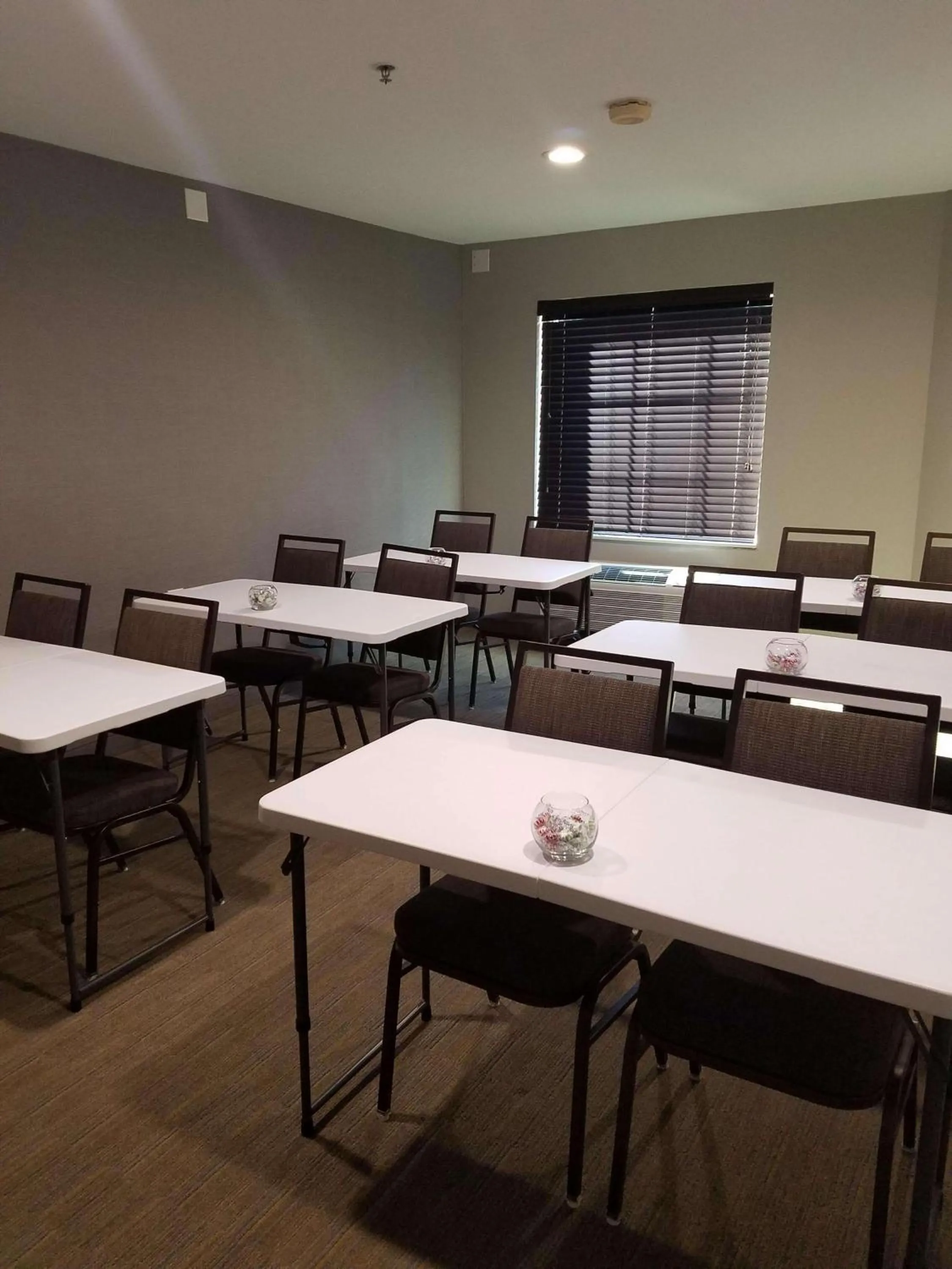 Meeting/conference room in Country Inn & Suites by Radisson, San Antonio Medical Center, TX