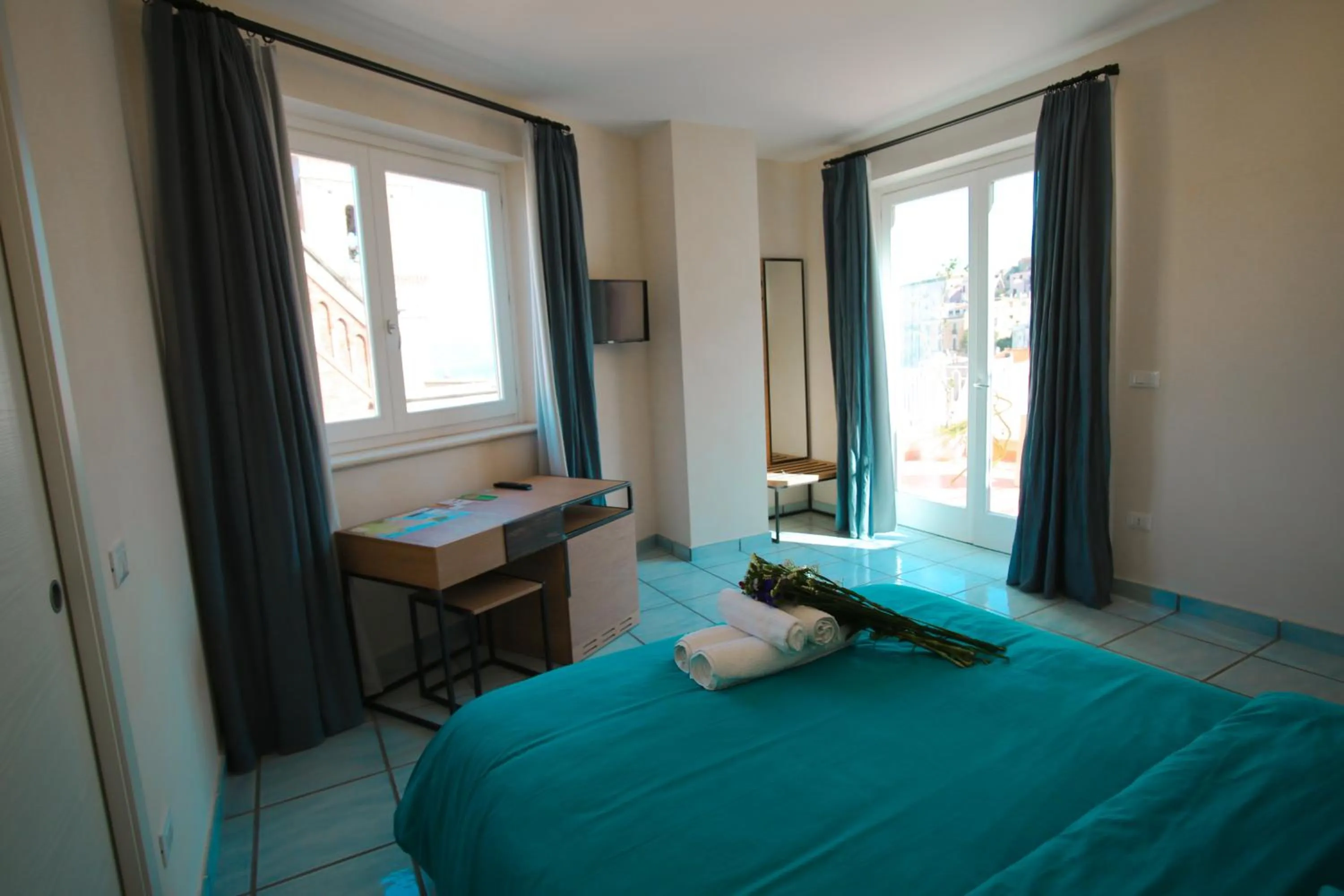 Bed in Il Viaggiatore Gaeta Medievale B&B