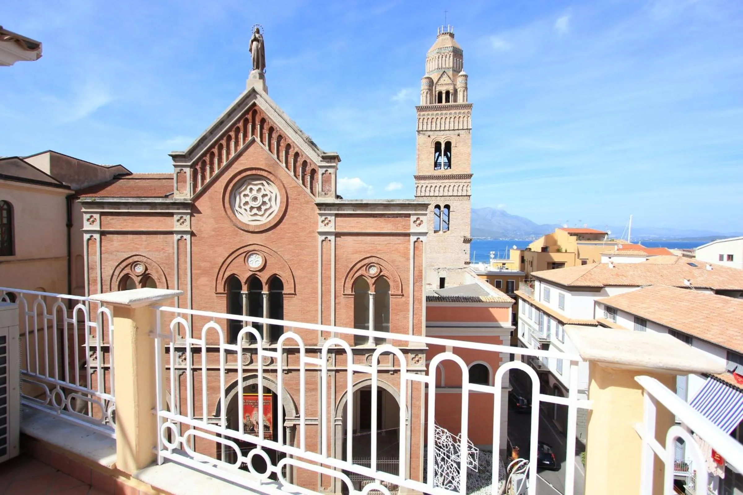 Balcony/Terrace in Il Viaggiatore Gaeta Medievale B&B