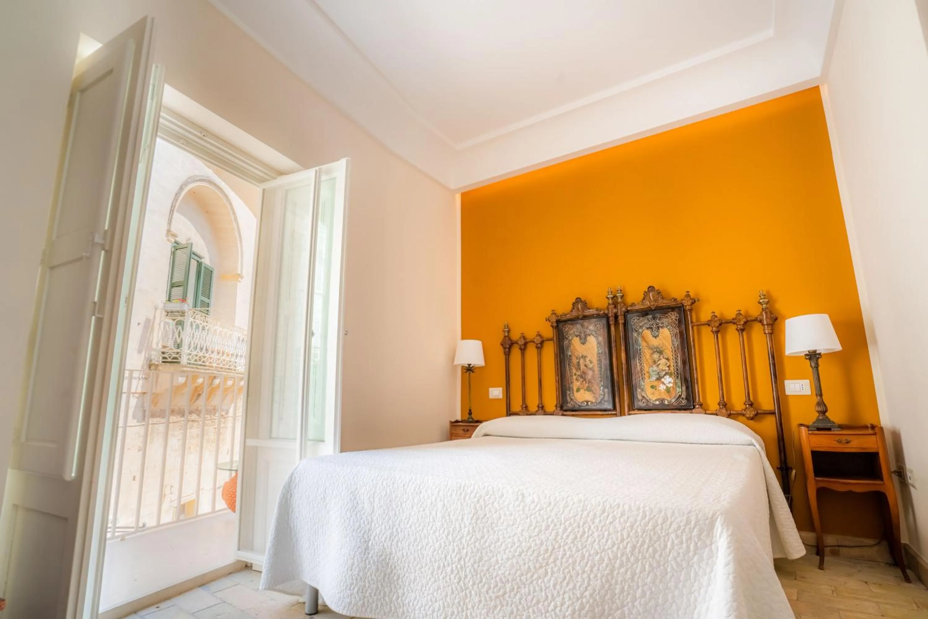 Photo of the whole room, Bed in La Casa di Ele