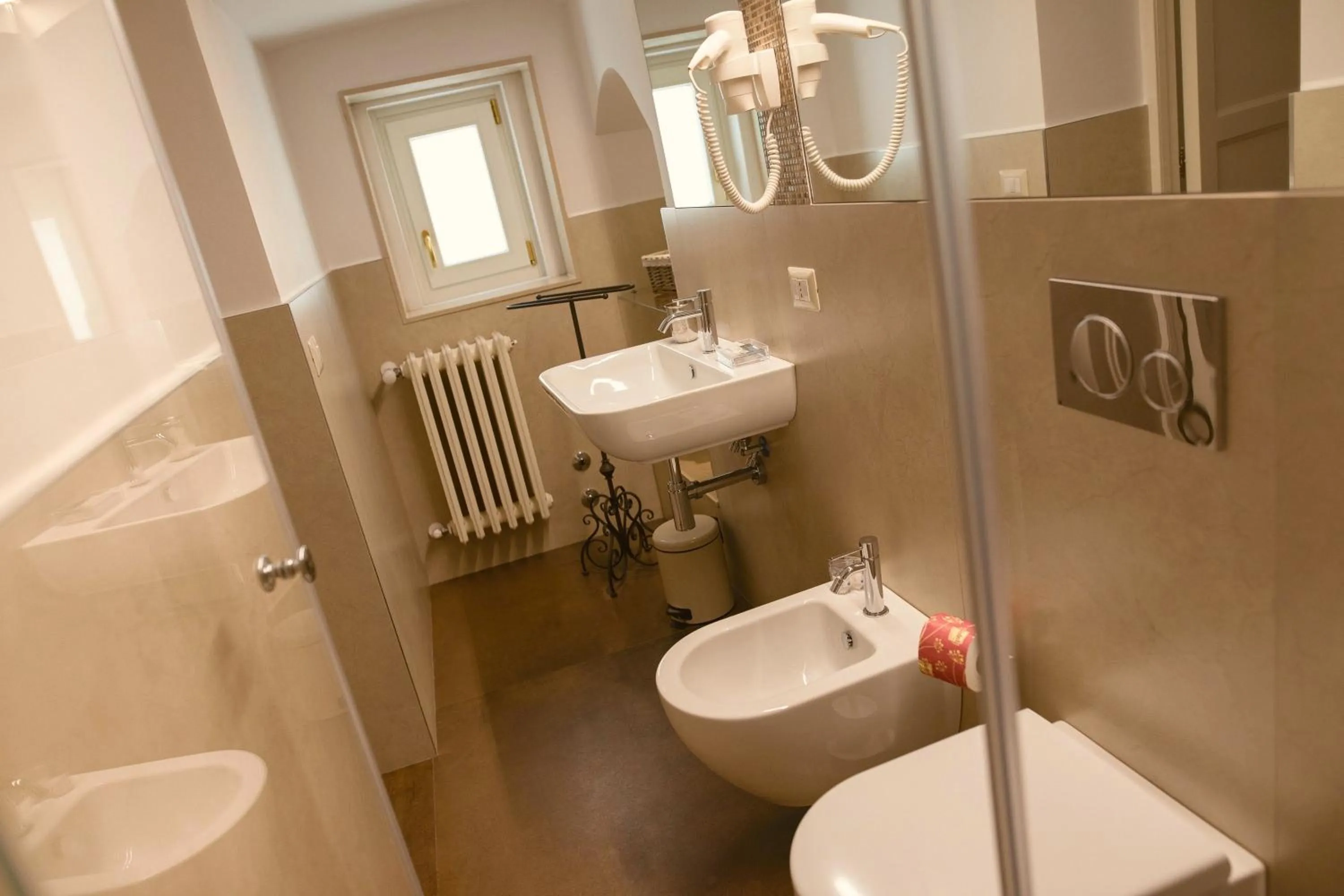 Shower in La Casa di Ele