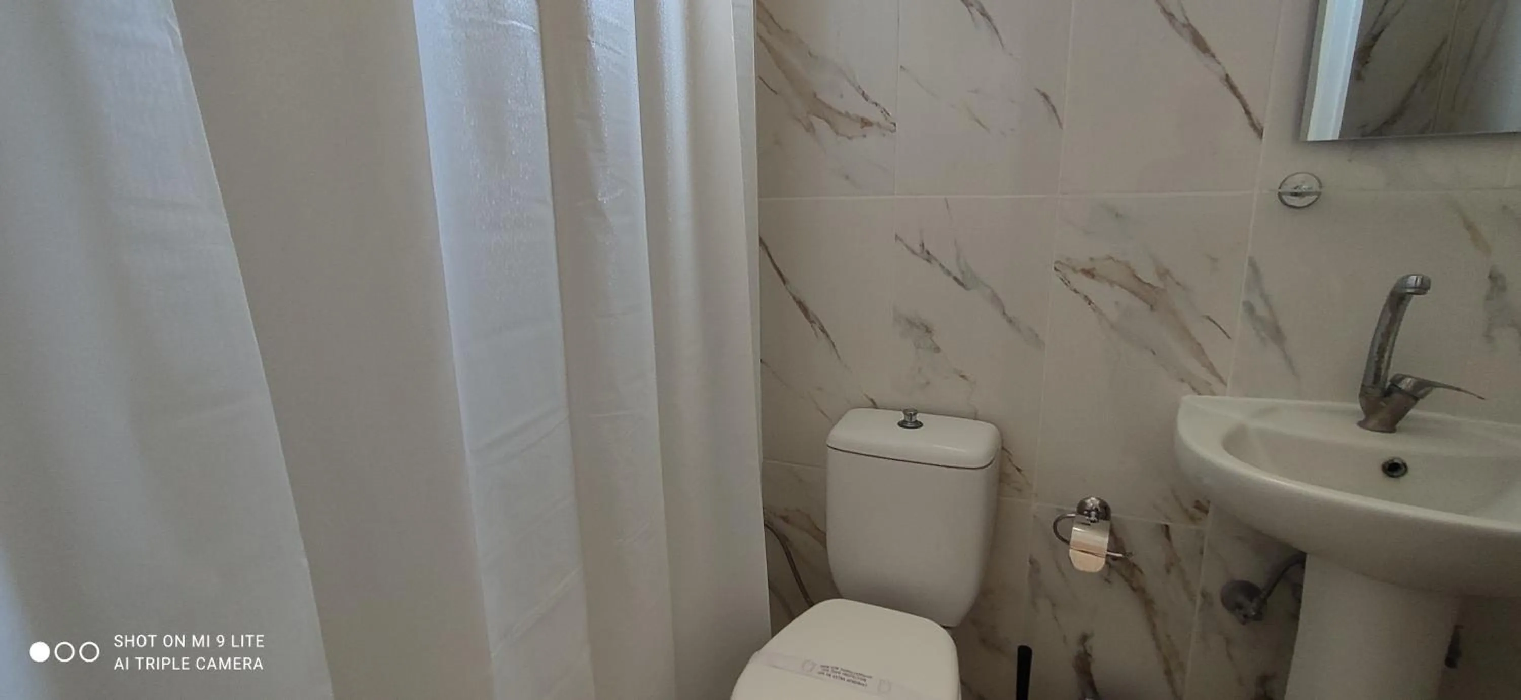 Bathroom in Zeytindali Apart Hotel