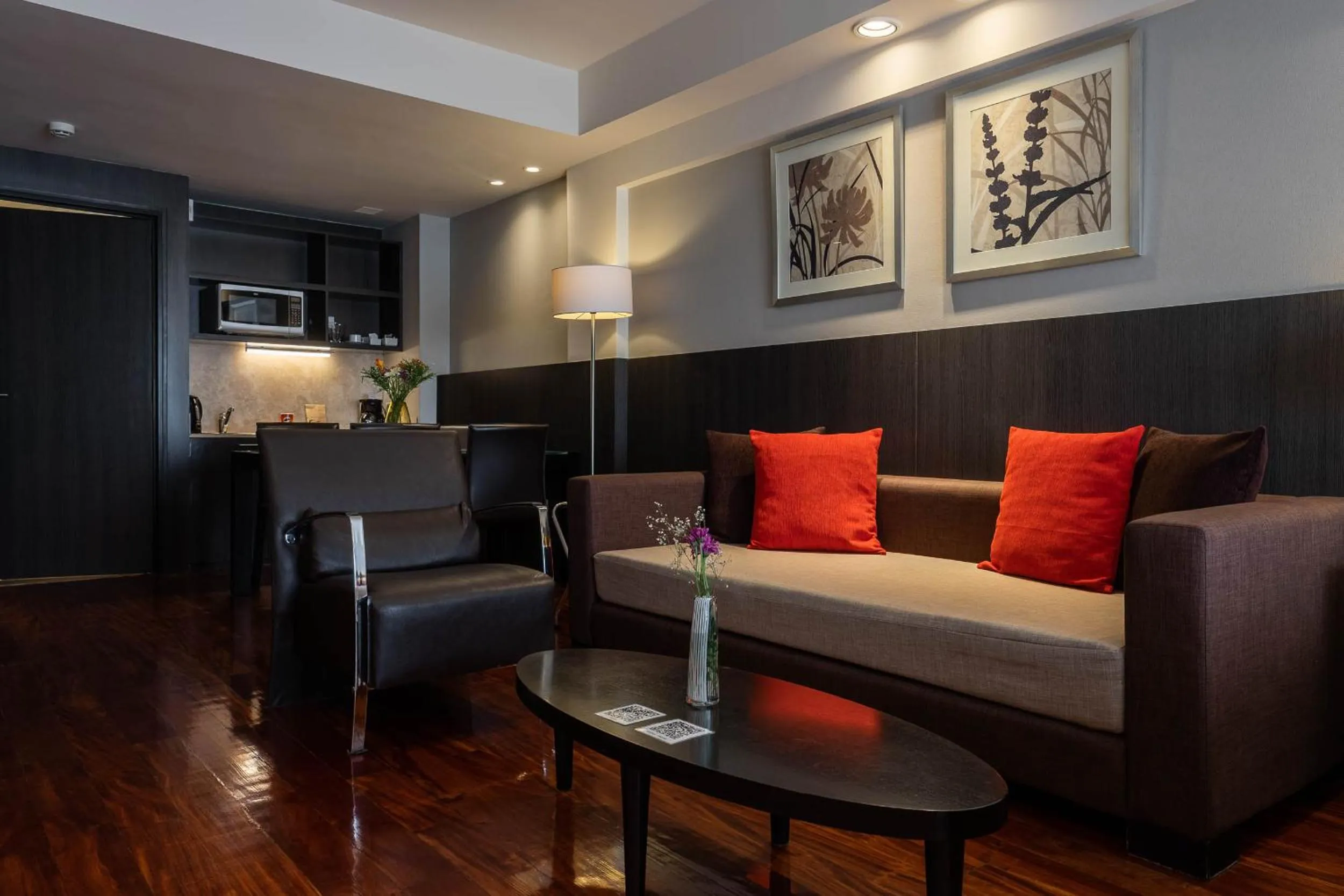 Living room in Urban Suites Recoleta Boutique Hotel