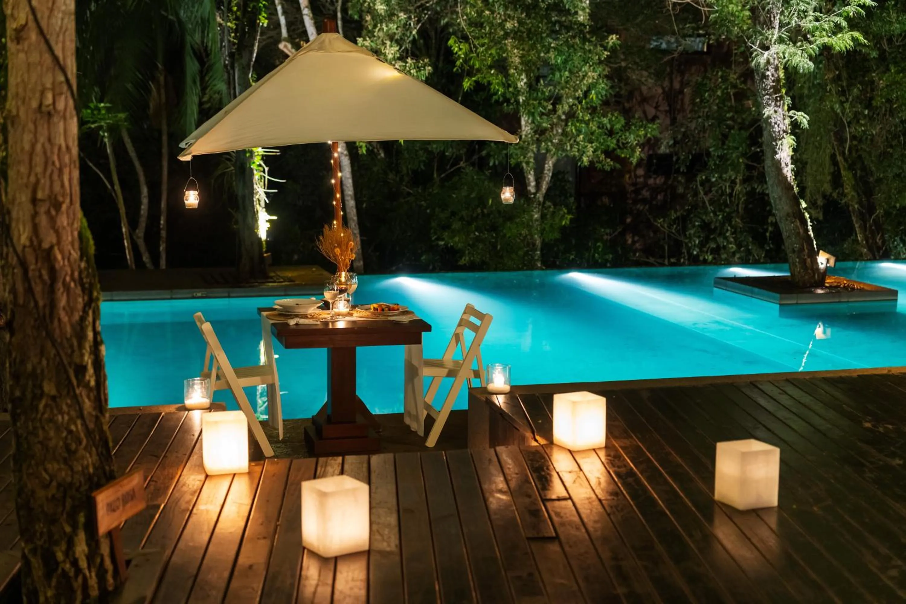 Patio in Loi Suites Iguazu Hotel