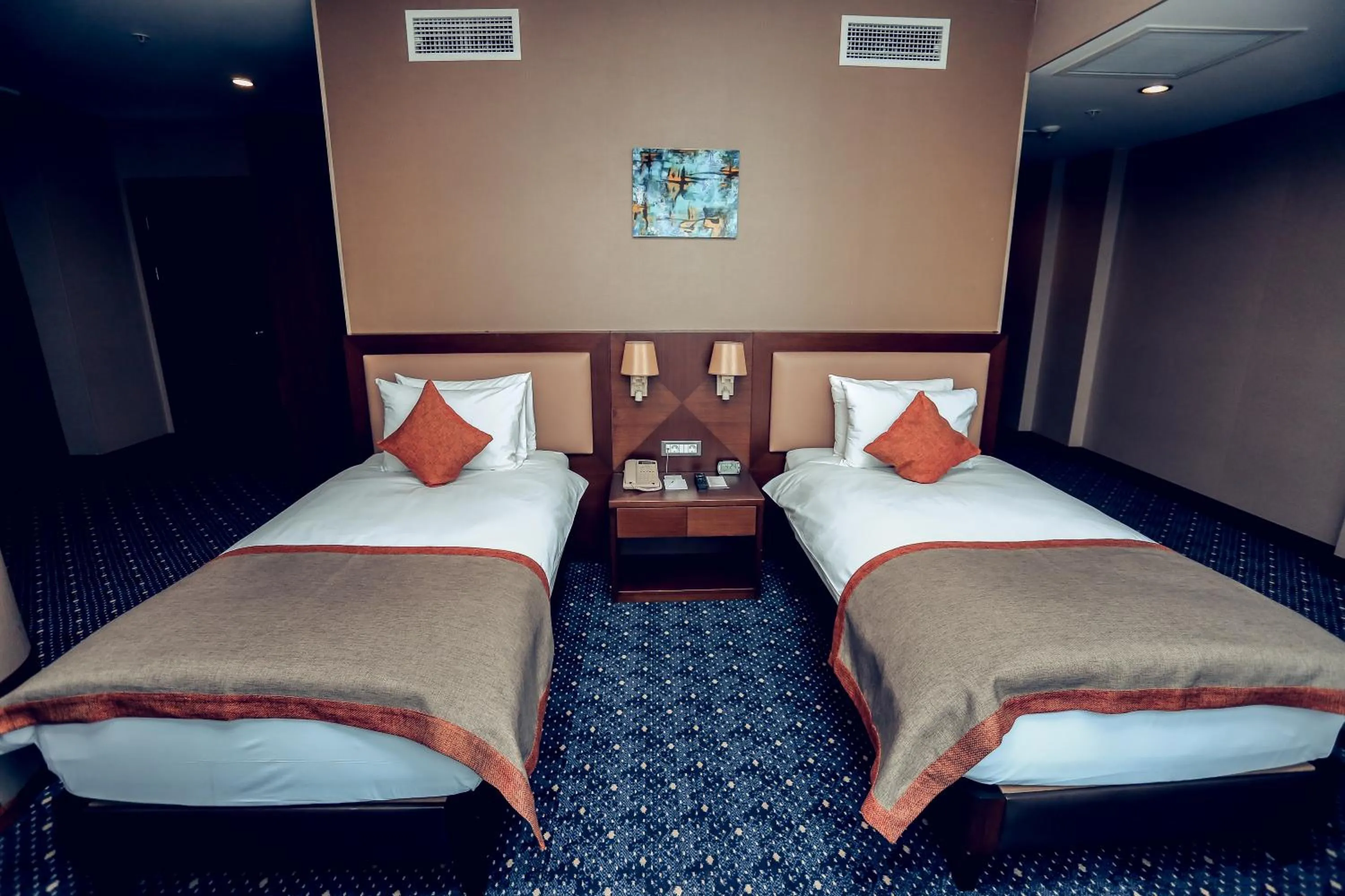 Bedroom, Bed in Parkside Hotel & Apartments