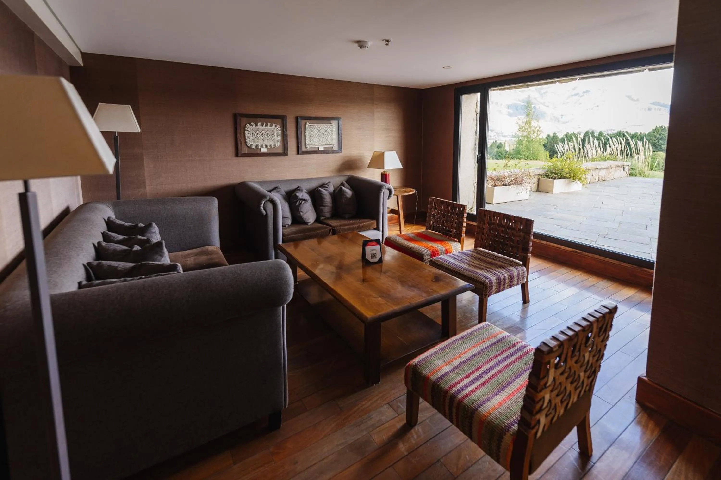 Living room in Loi Suites Chapelco Hotel