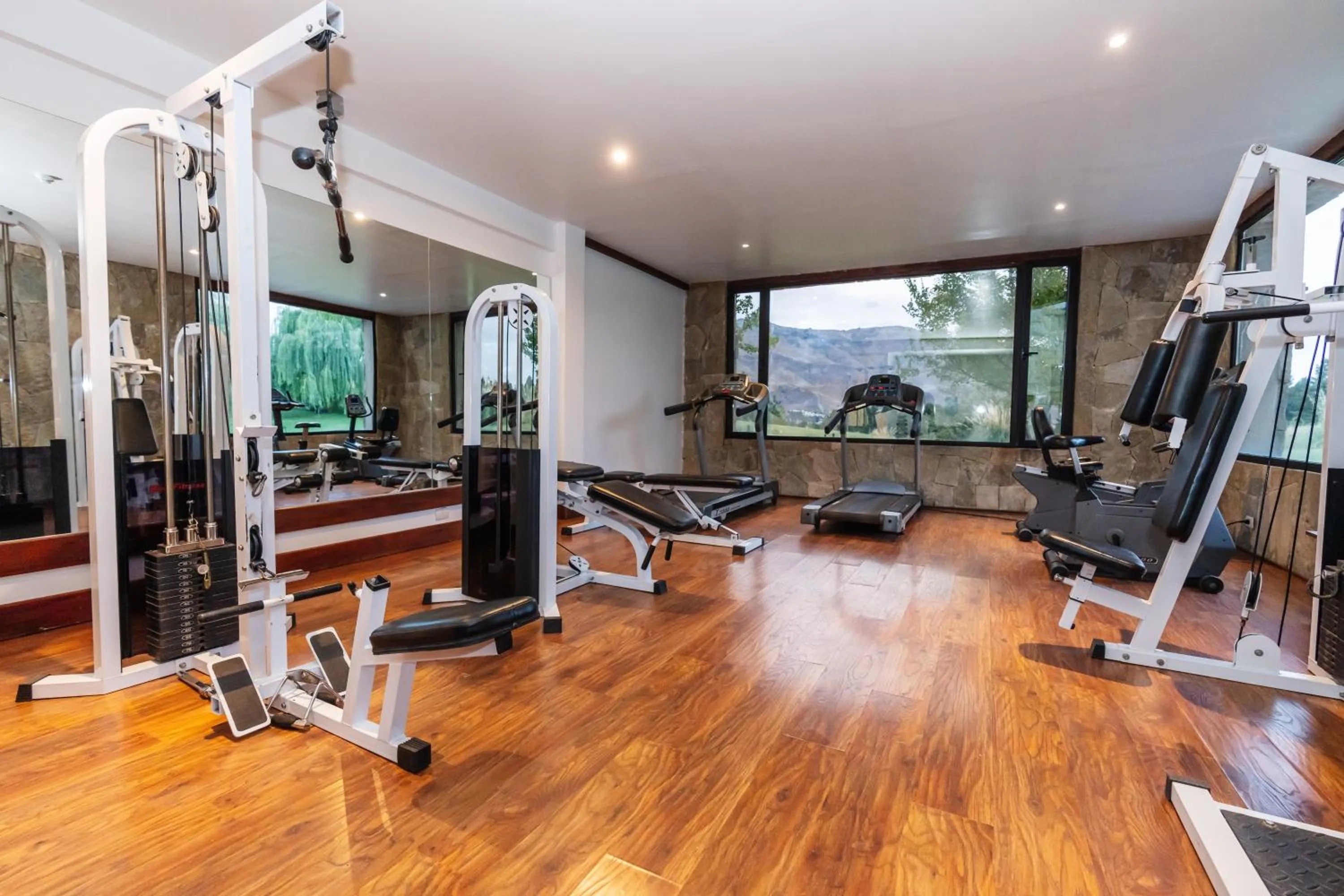 Fitness centre/facilities in Loi Suites Chapelco Hotel