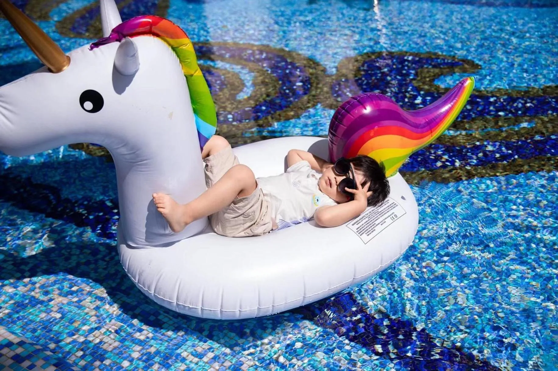 Swimming pool in Crowne Plaza Resort Sanya Bay by IHG