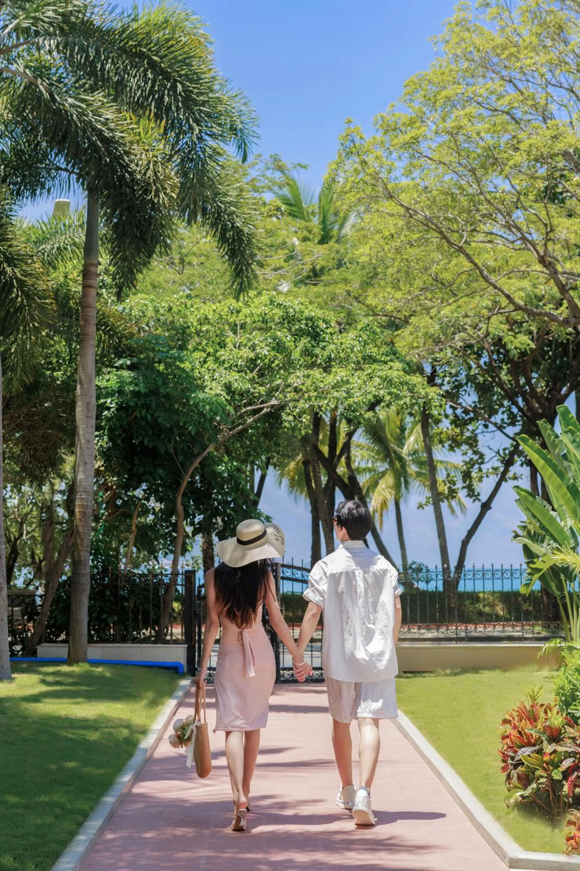 Spring in Crowne Plaza Resort Sanya Bay by IHG