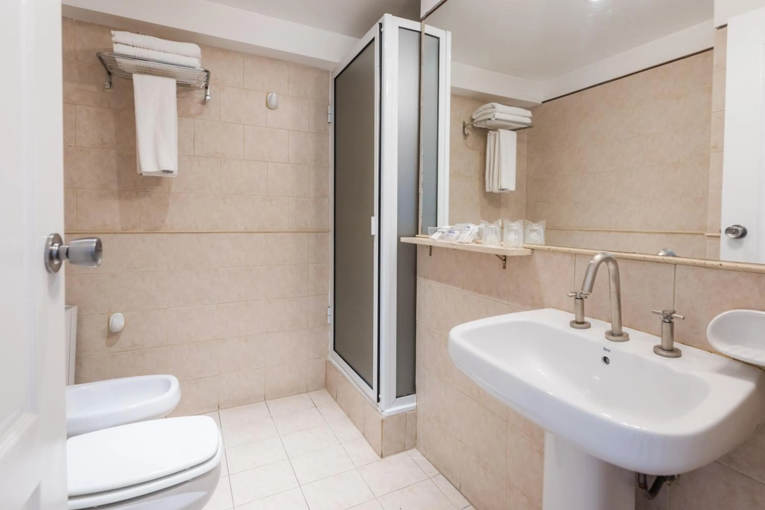 Shower in Cilene del Faro Suites & Spa