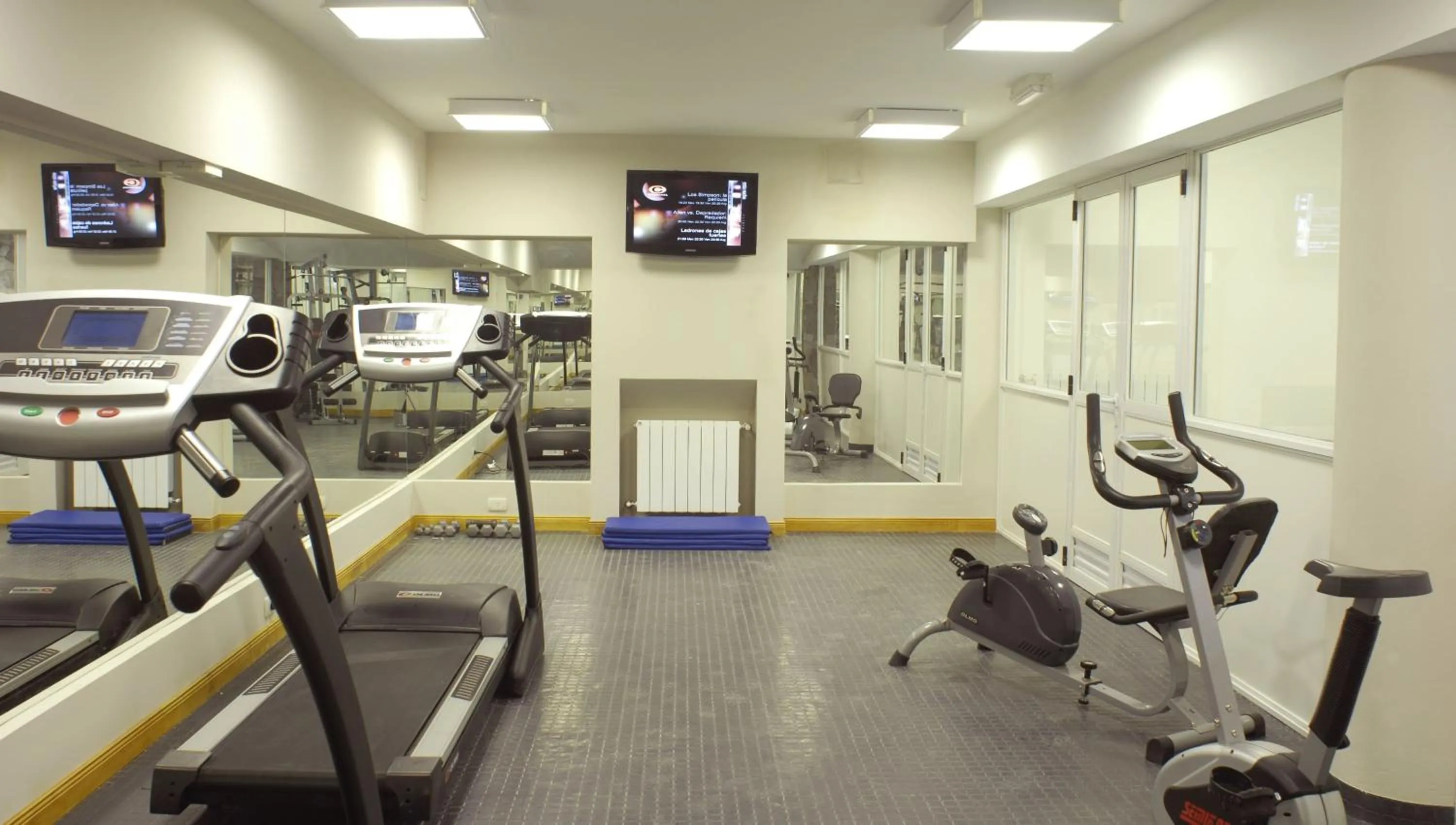 Fitness centre/facilities in Cilene del Faro Suites & Spa