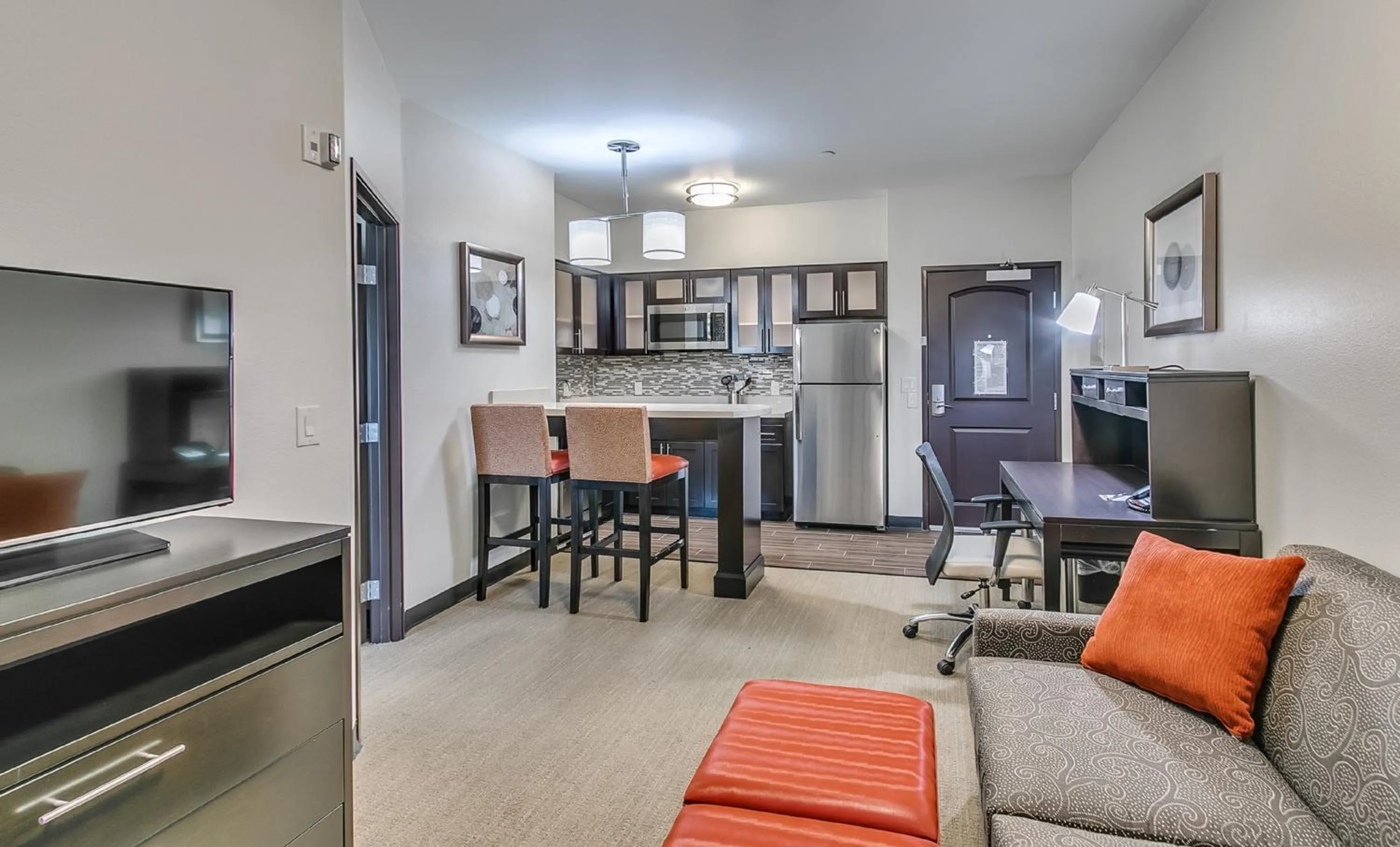 Photo of the whole room in Staybridge Suites Lubbock South by IHG