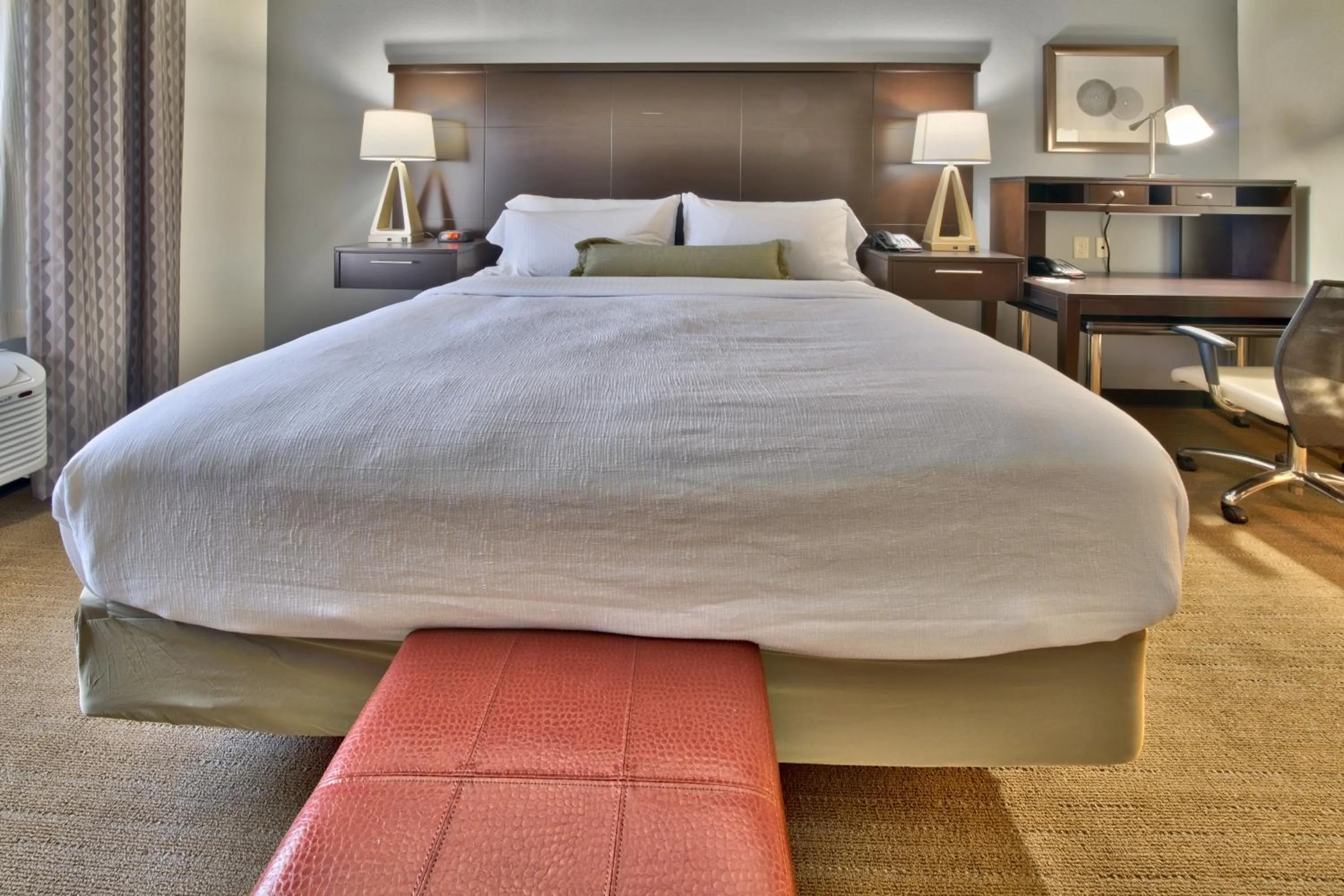 Bed in Staybridge Suites Lubbock South by IHG