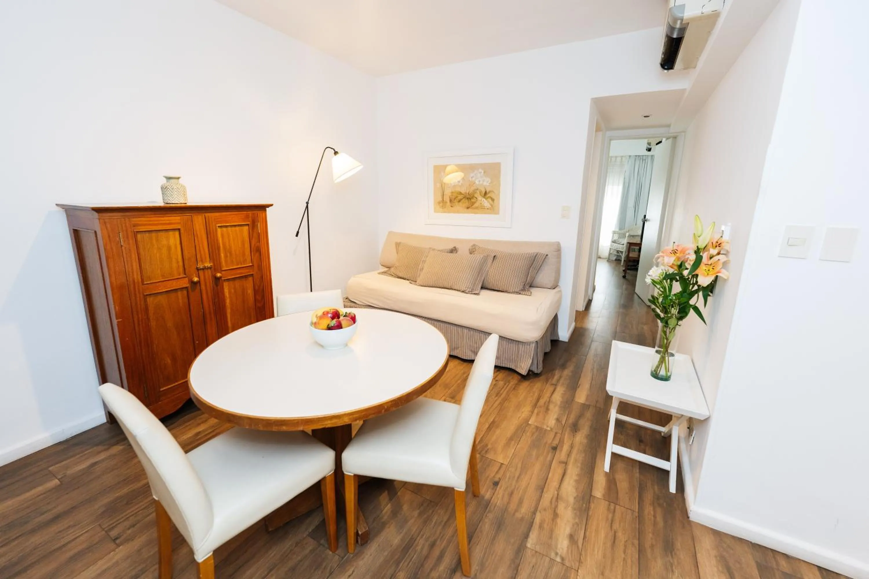 TV and multimedia, Bed in Loi Flats Buenos Aires