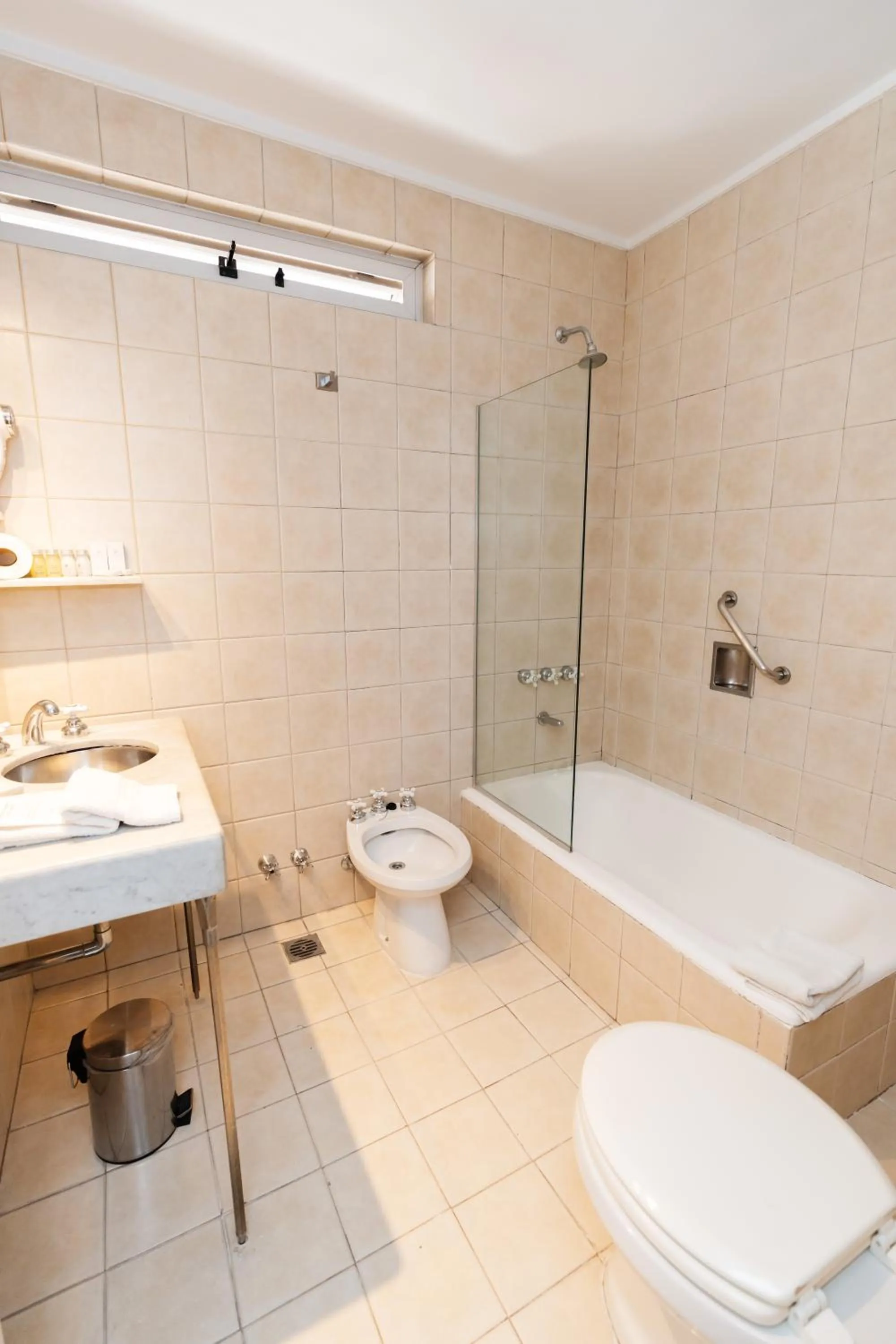 Bathroom in Loi Flats Buenos Aires