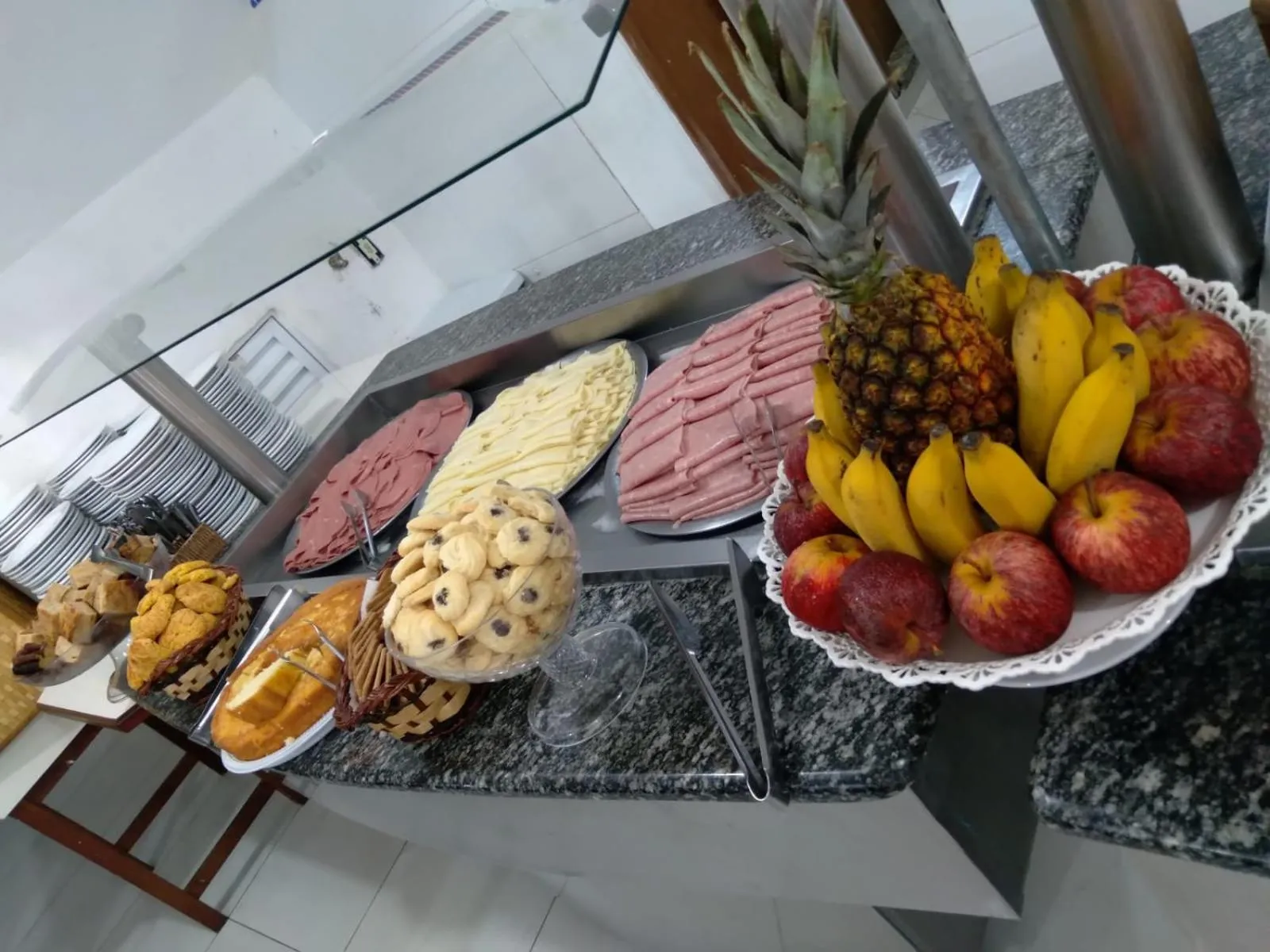 Buffet breakfast in Hotel São Luiz