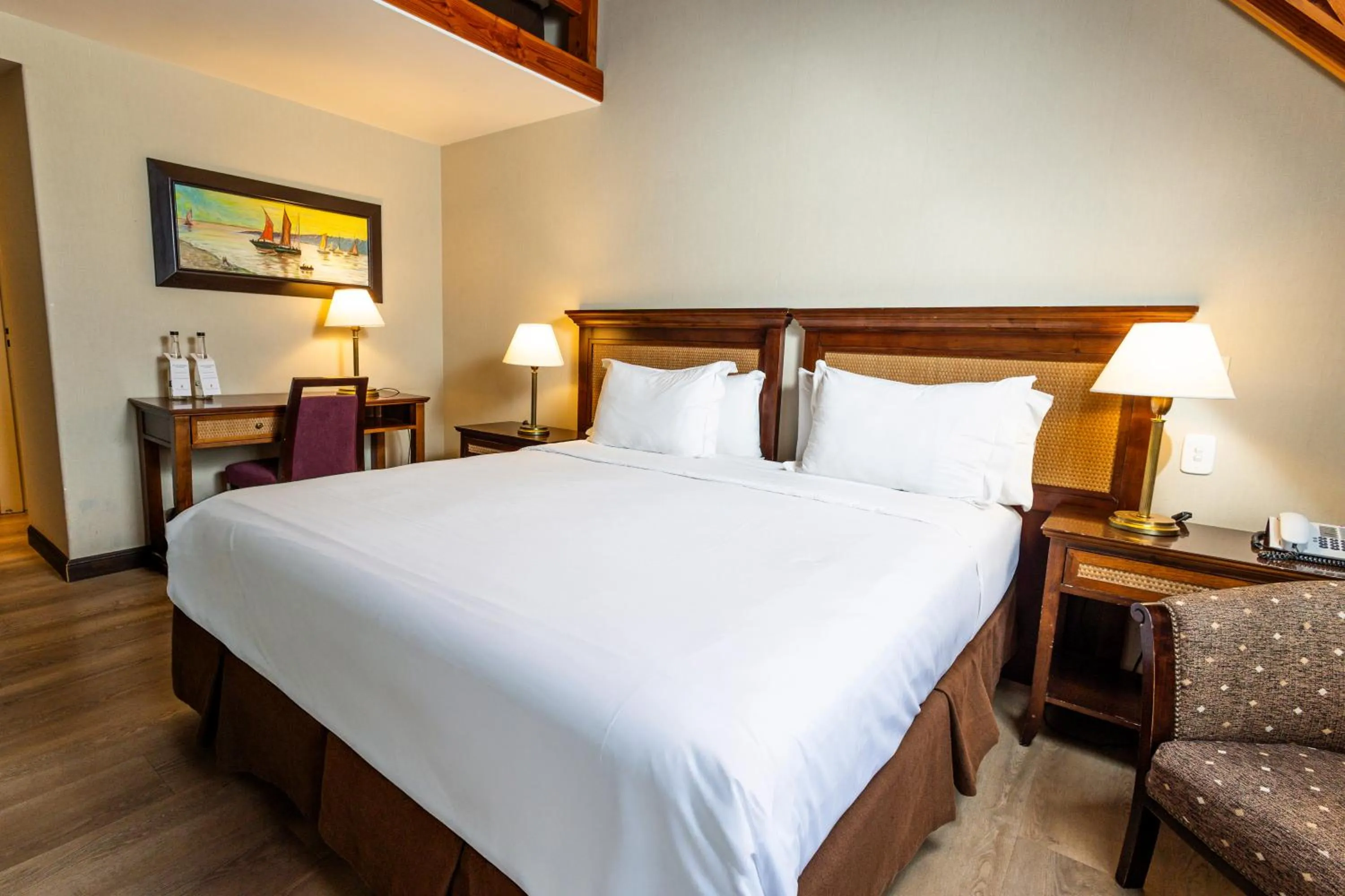 Bed in Cacique Inacayal Lake Hotel & Spa