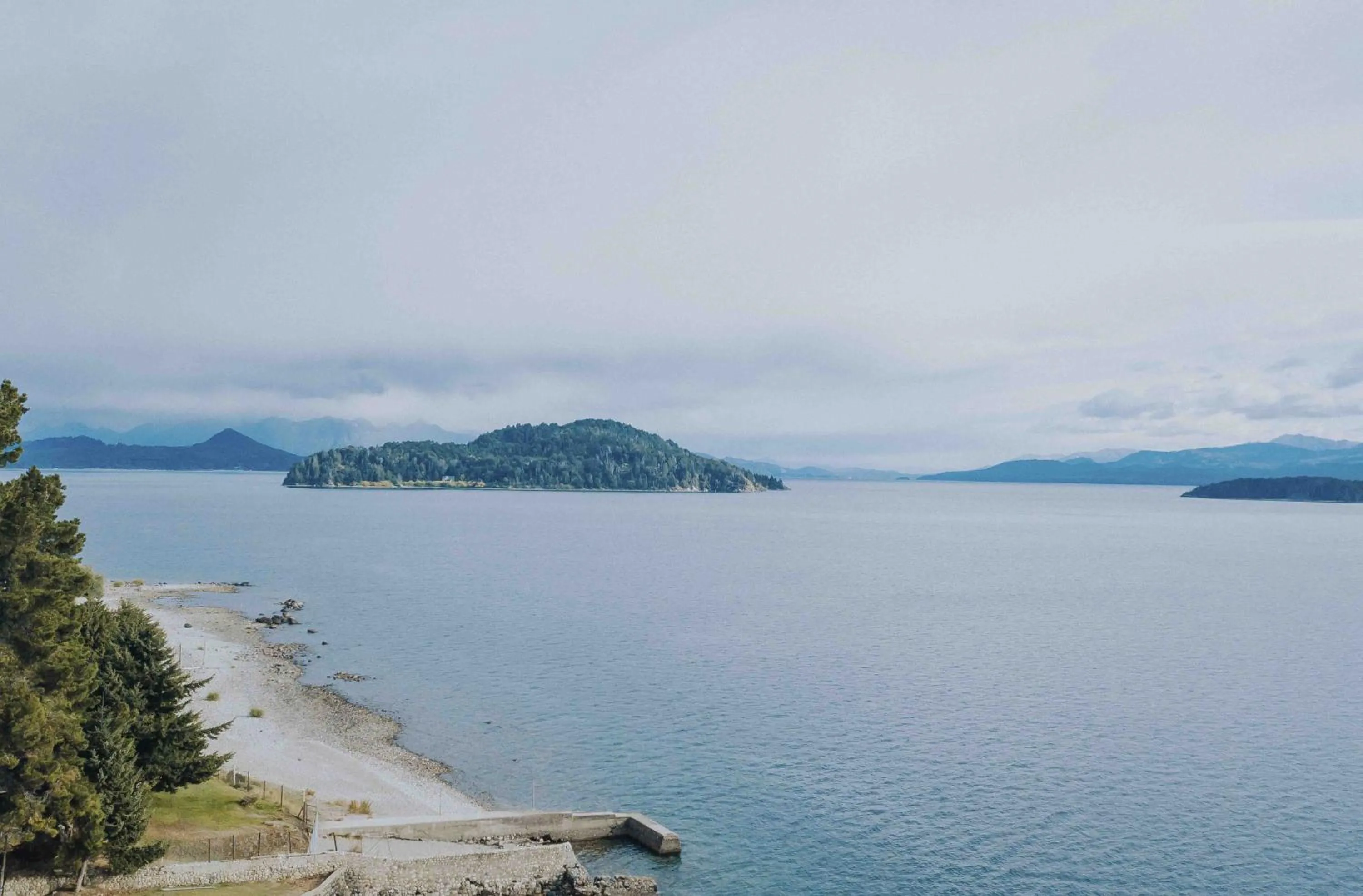 La Cascada Casa Patagónica by DON