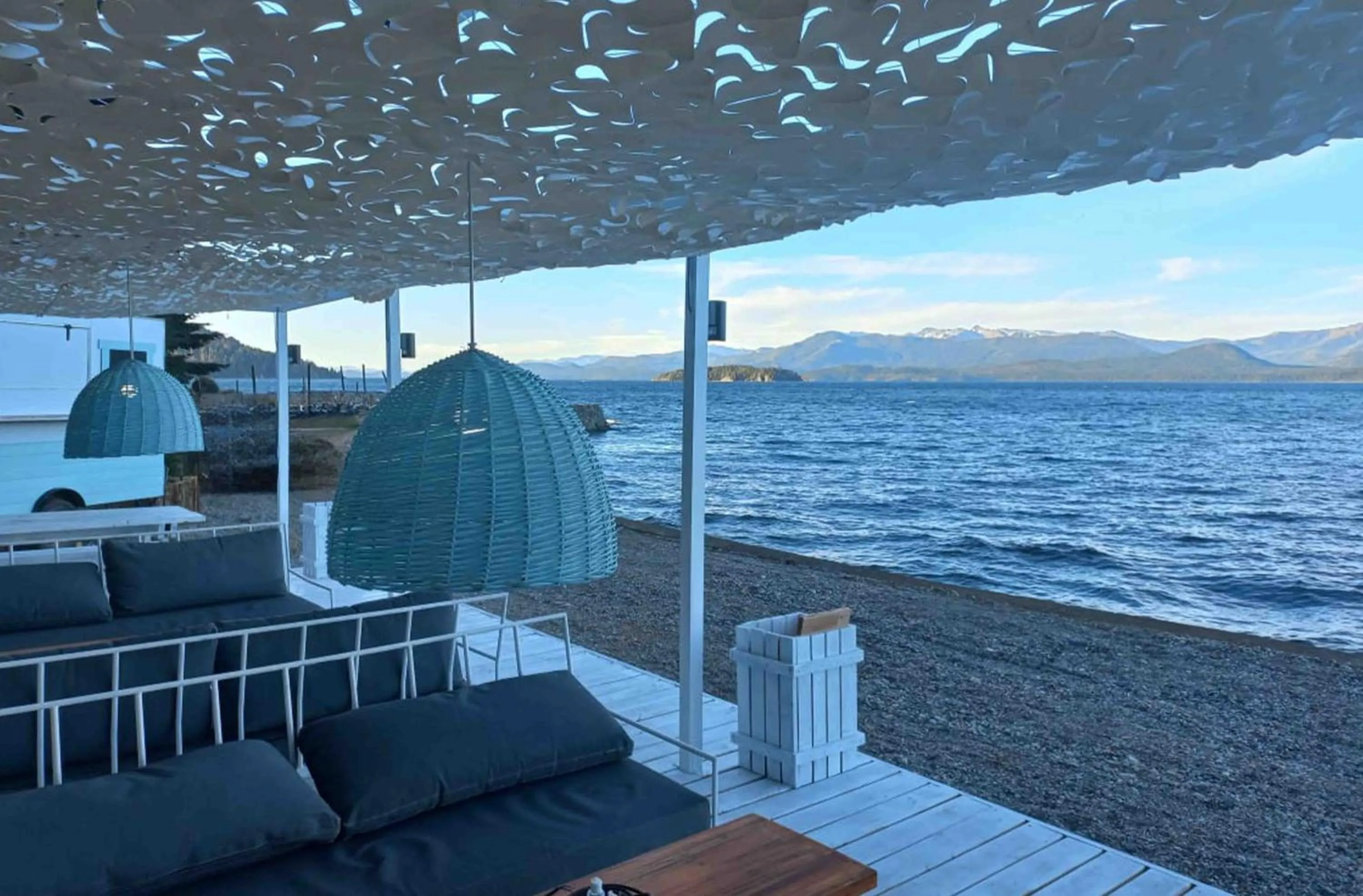 La Cascada Casa Patagónica by DON