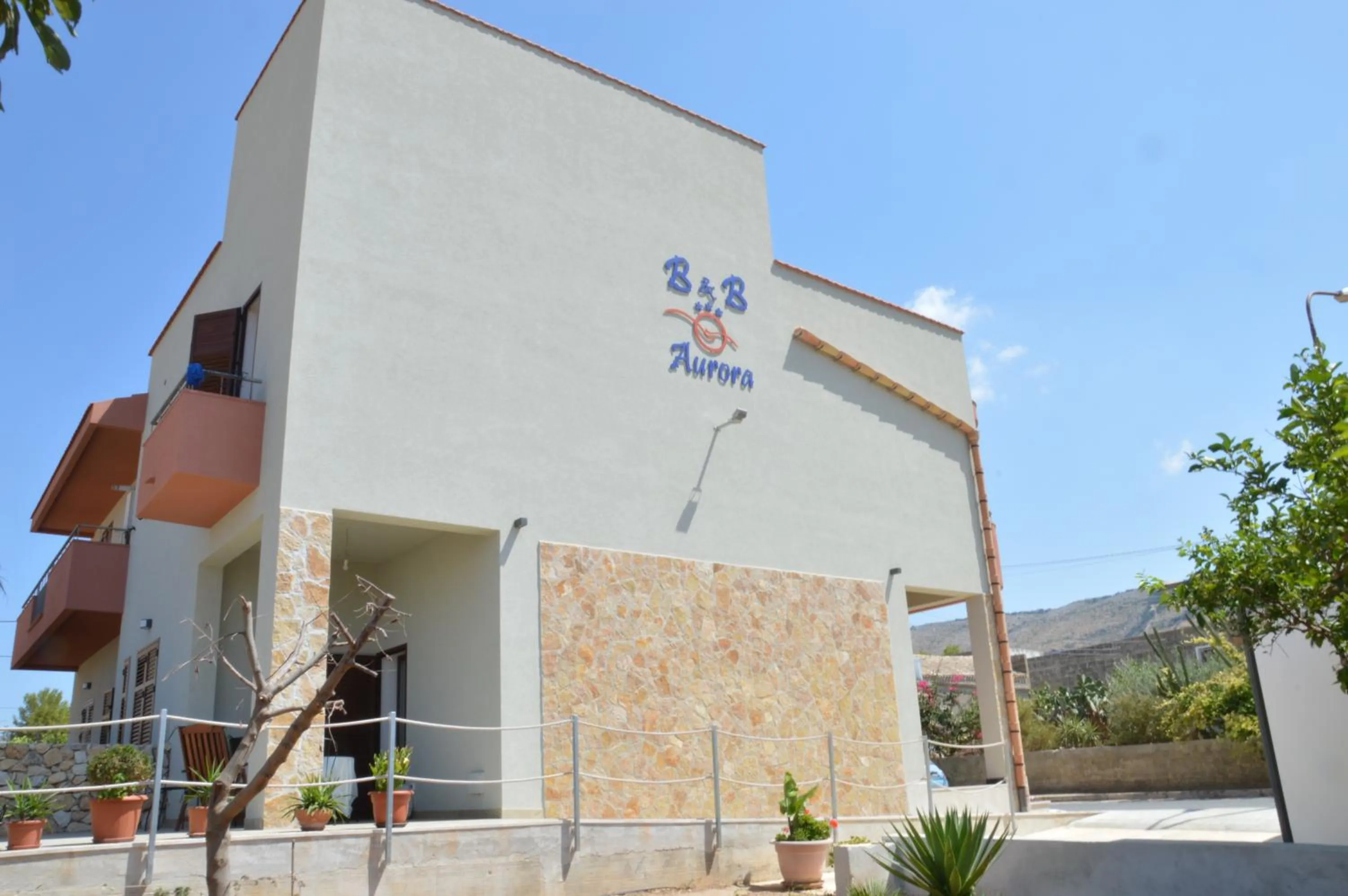 B&B Aurora