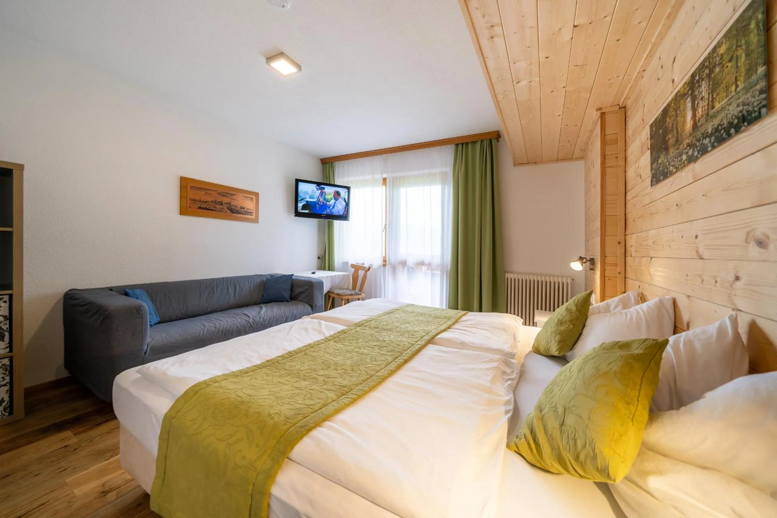 Bed in Pension Hofweyer