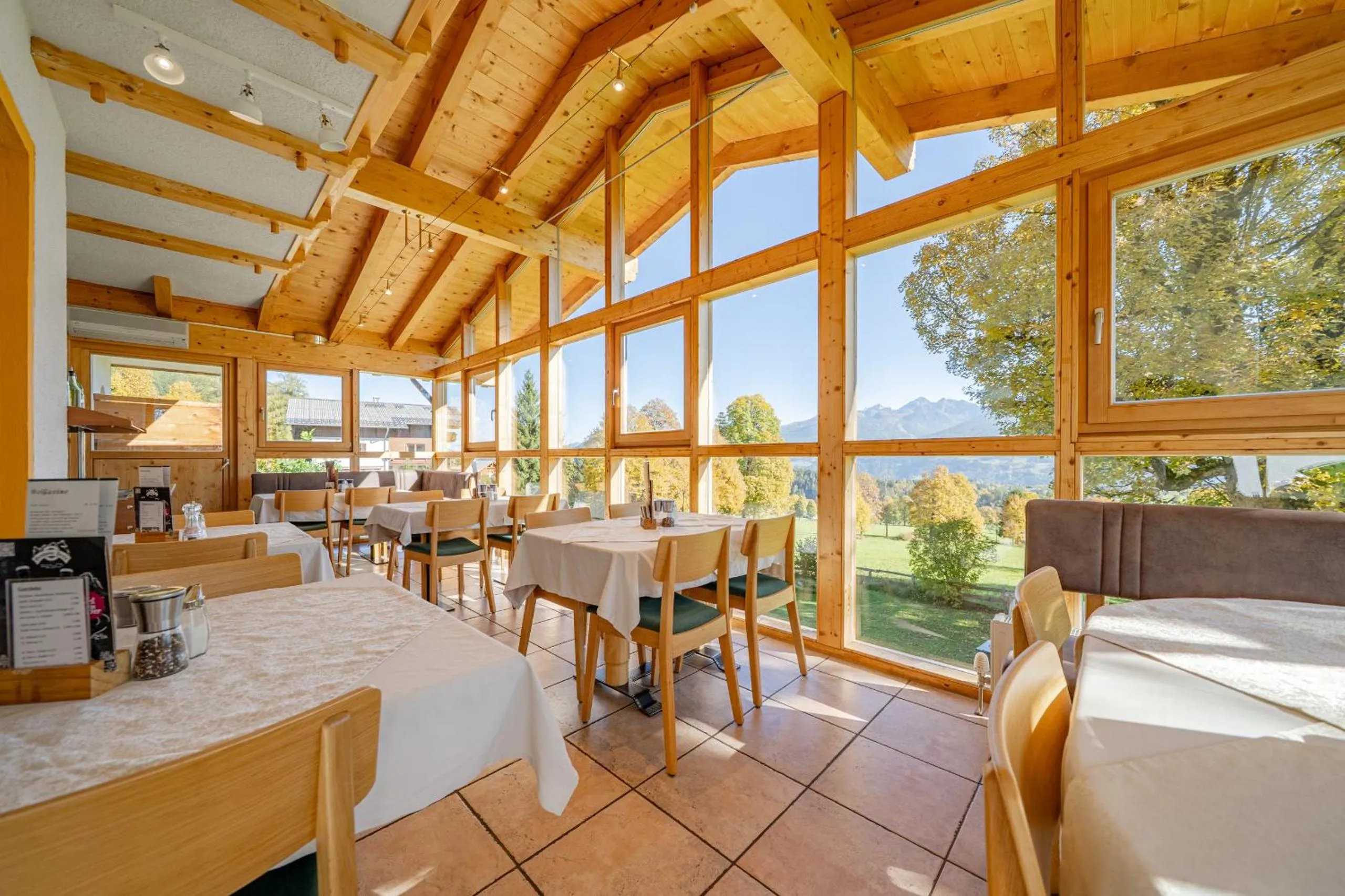 Restaurant/places to eat in Pension Hofweyer